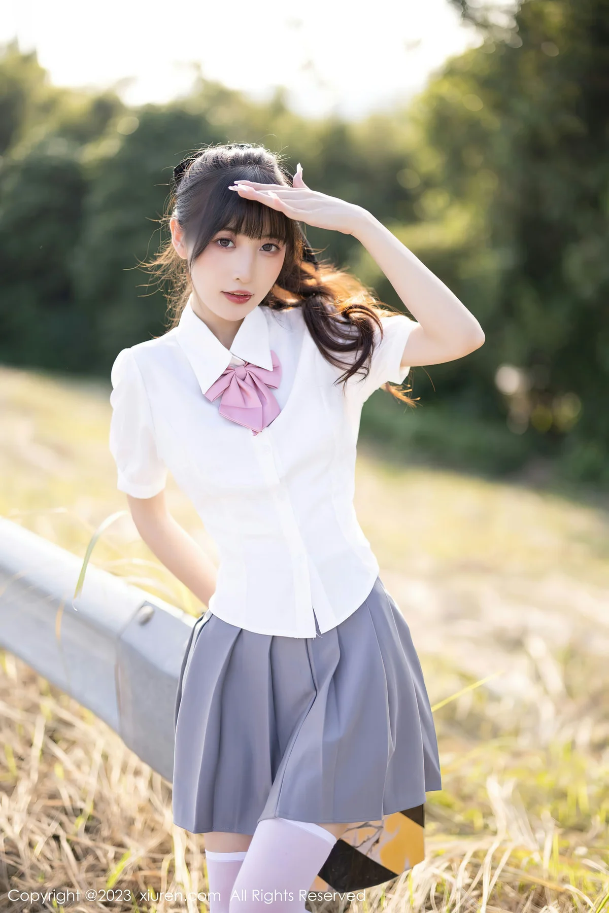 XiuRen 秀人 No.7771  林星阑 灰色短裙性感写真1 - 5