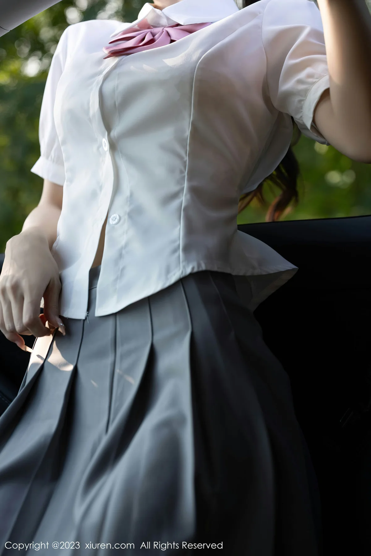 XiuRen 秀人 No.7771  林星阑 灰色短裙性感写真1 - 8