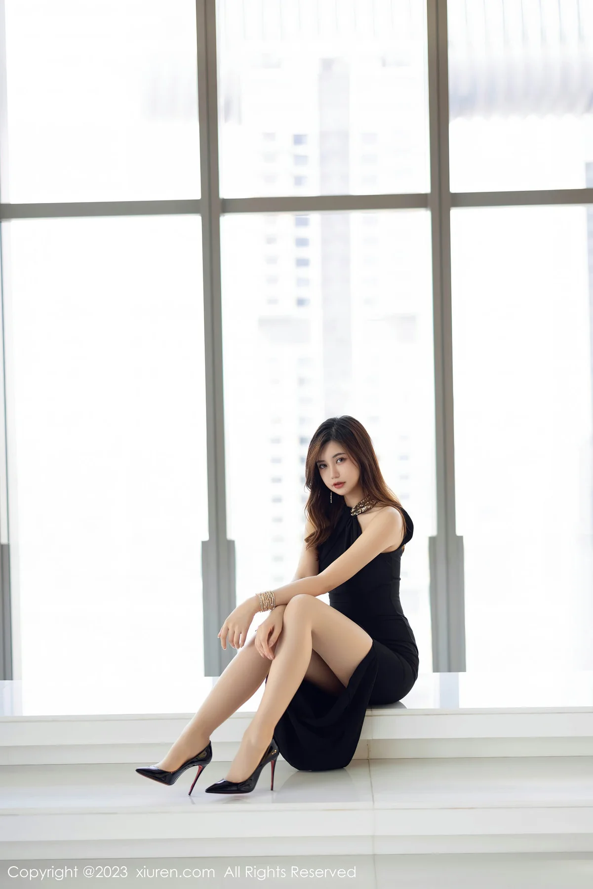 XiuRen 秀人 No.7782  绮里嘉ula 原色丝袜性感写真2 - 7