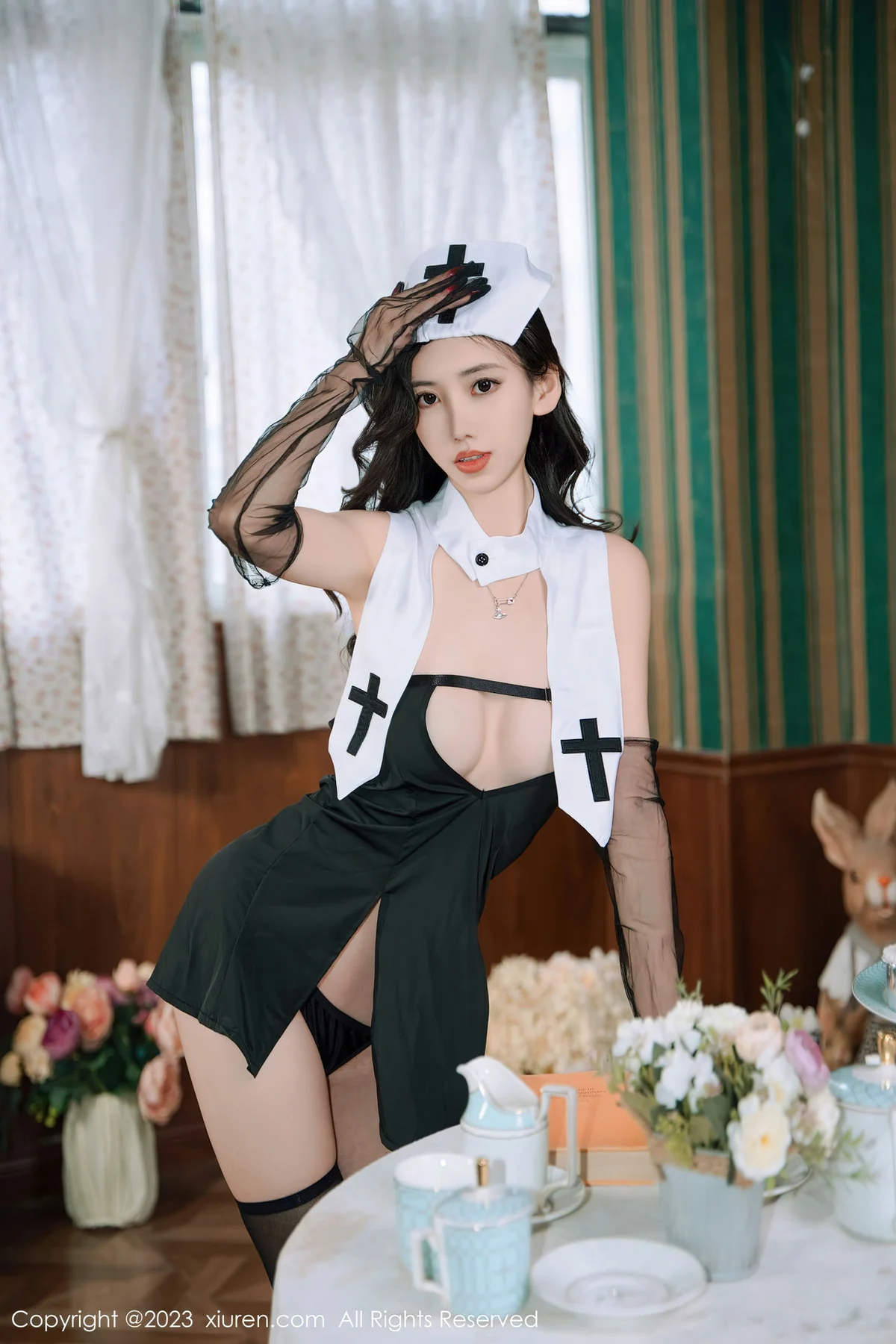 XiuRen 秀人 No.7868  章芃芃 情趣修女性感写真3 - 2