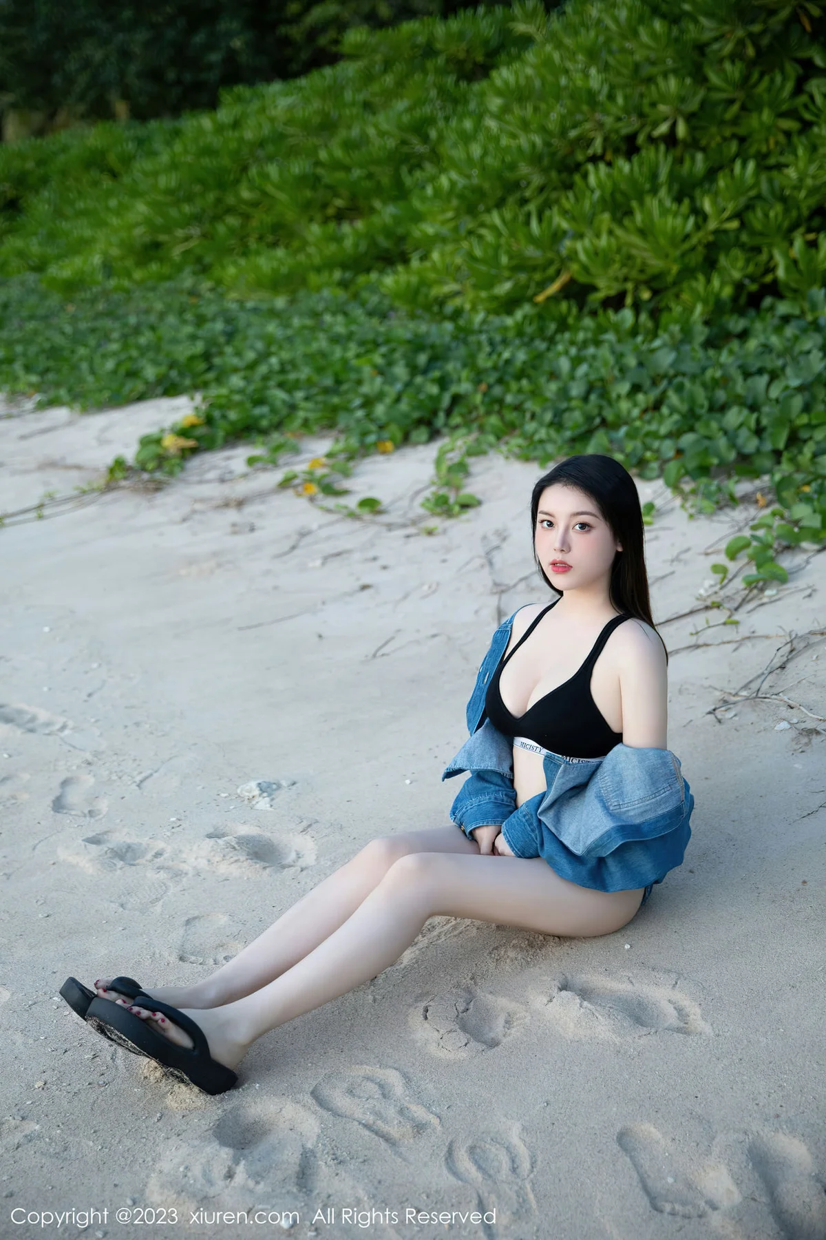 XiuRen 秀人 No.7892  豆瓣酱 黑色比基尼性感写真111 - 6