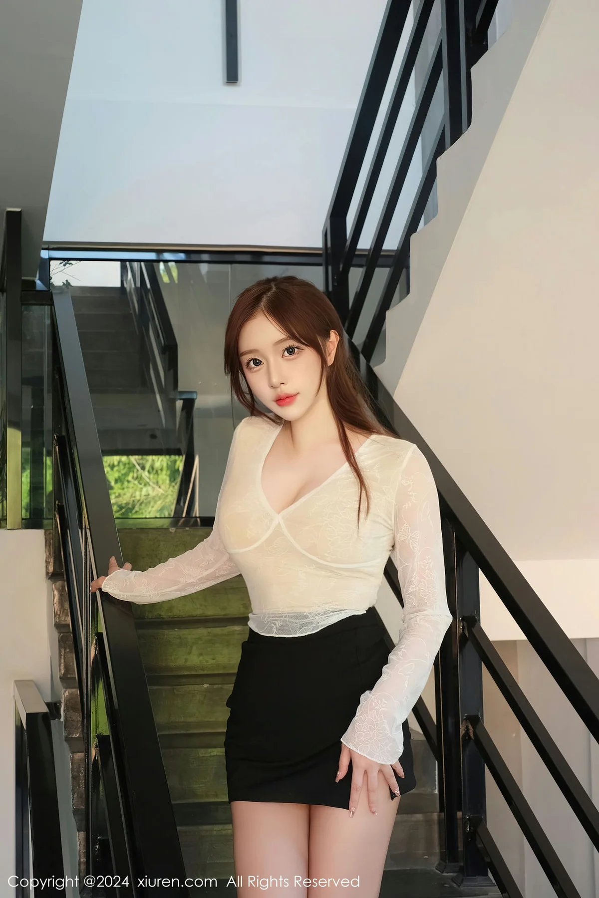 XiuRen 秀人 No.7895  LindaLinda 诱人丝袜丝袜美腿写真 - 10