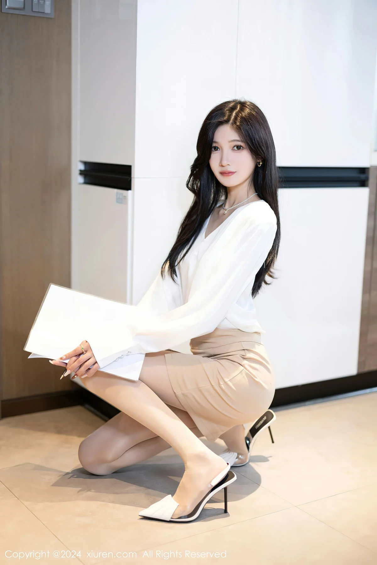 XiuRen 秀人 No.7906  程程程- 杏色短裙性感写真11 - 8