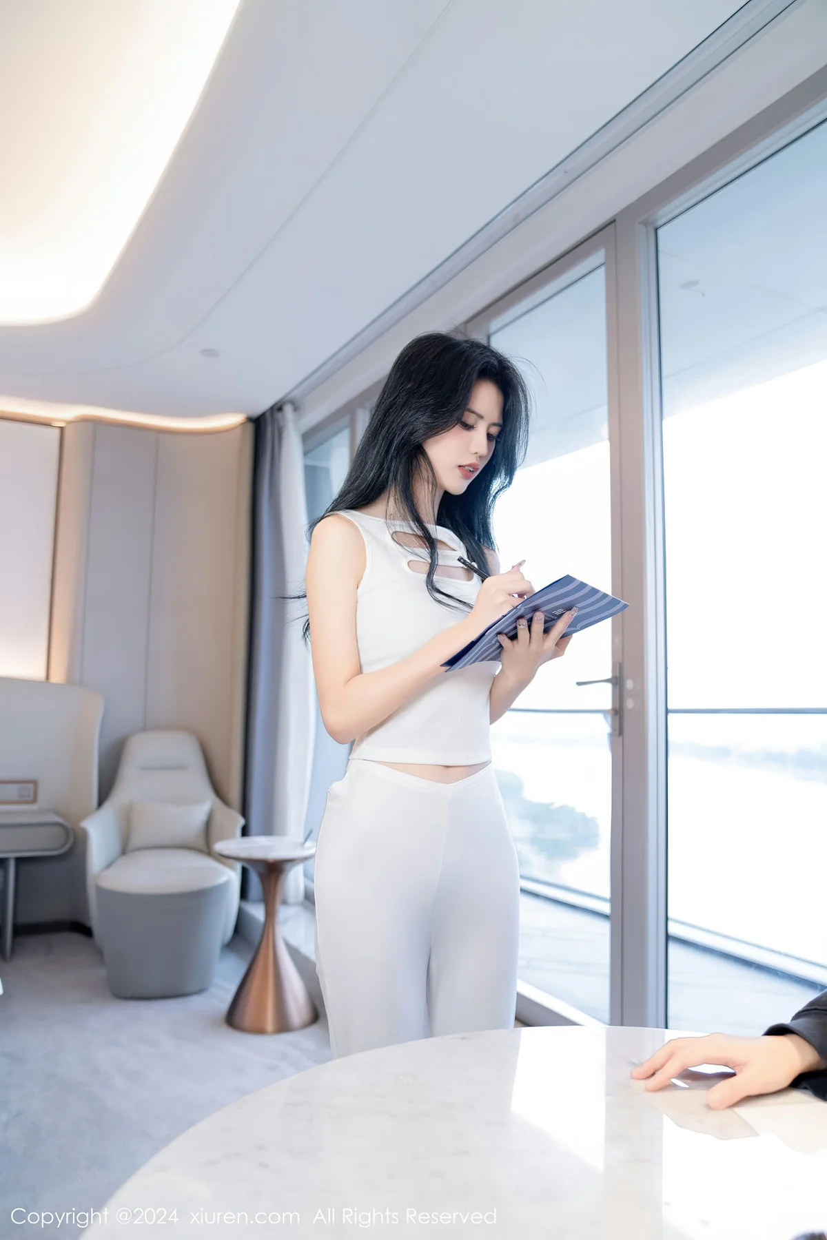 XiuRen 秀人 No.7937  浅浅Danny 性感写真 - 1