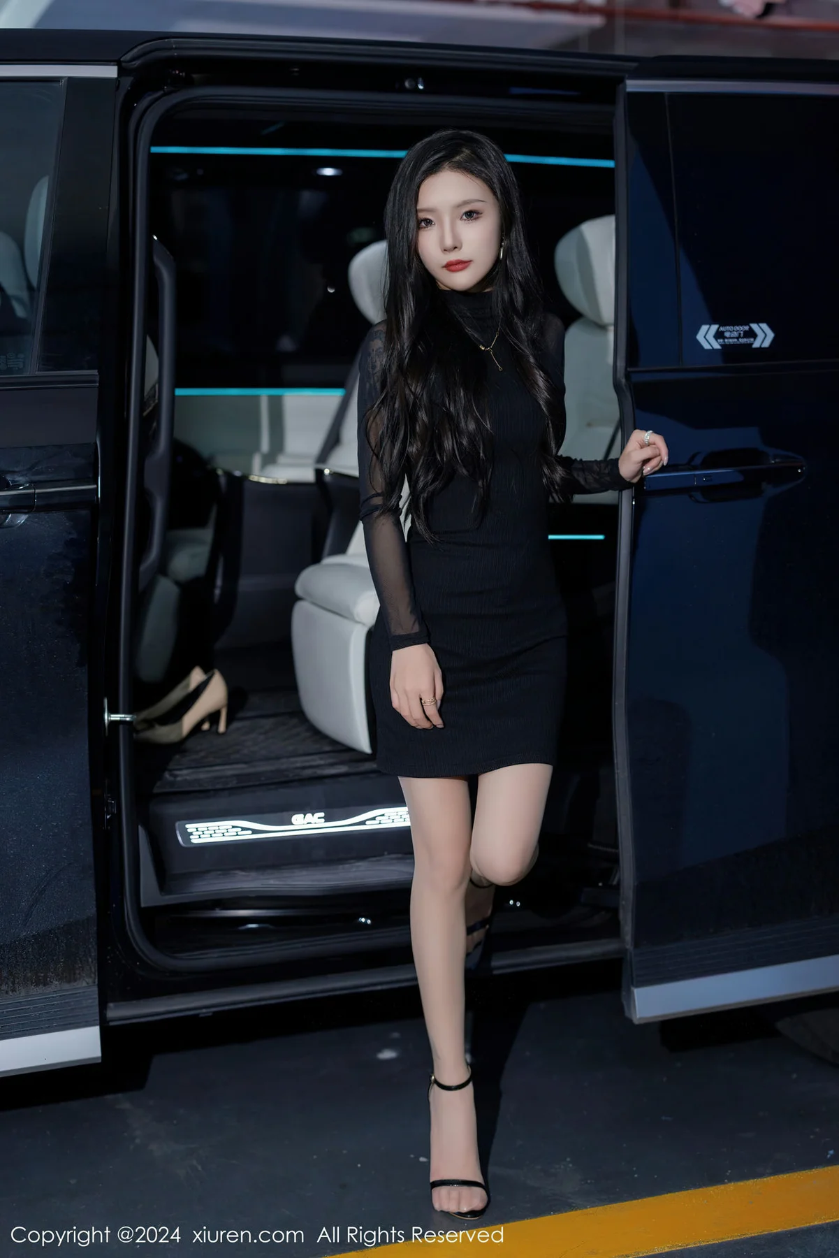 XiuRen 秀人 No.7942  七七kiko 清纯甜美性感写真33 - 1