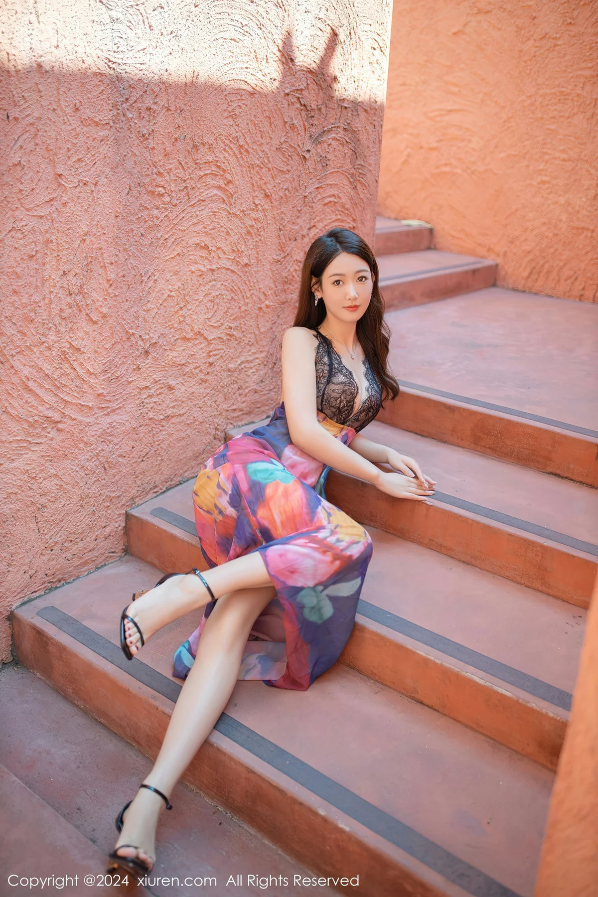 XiuRen 秀人 No.7964  唐安琪 原色丝袜泰国旅拍111 - 1