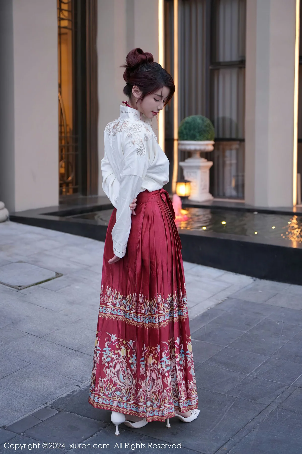 XiuRen 秀人 No.7985  美七 Mia 轻透古装性感写真33 - 3