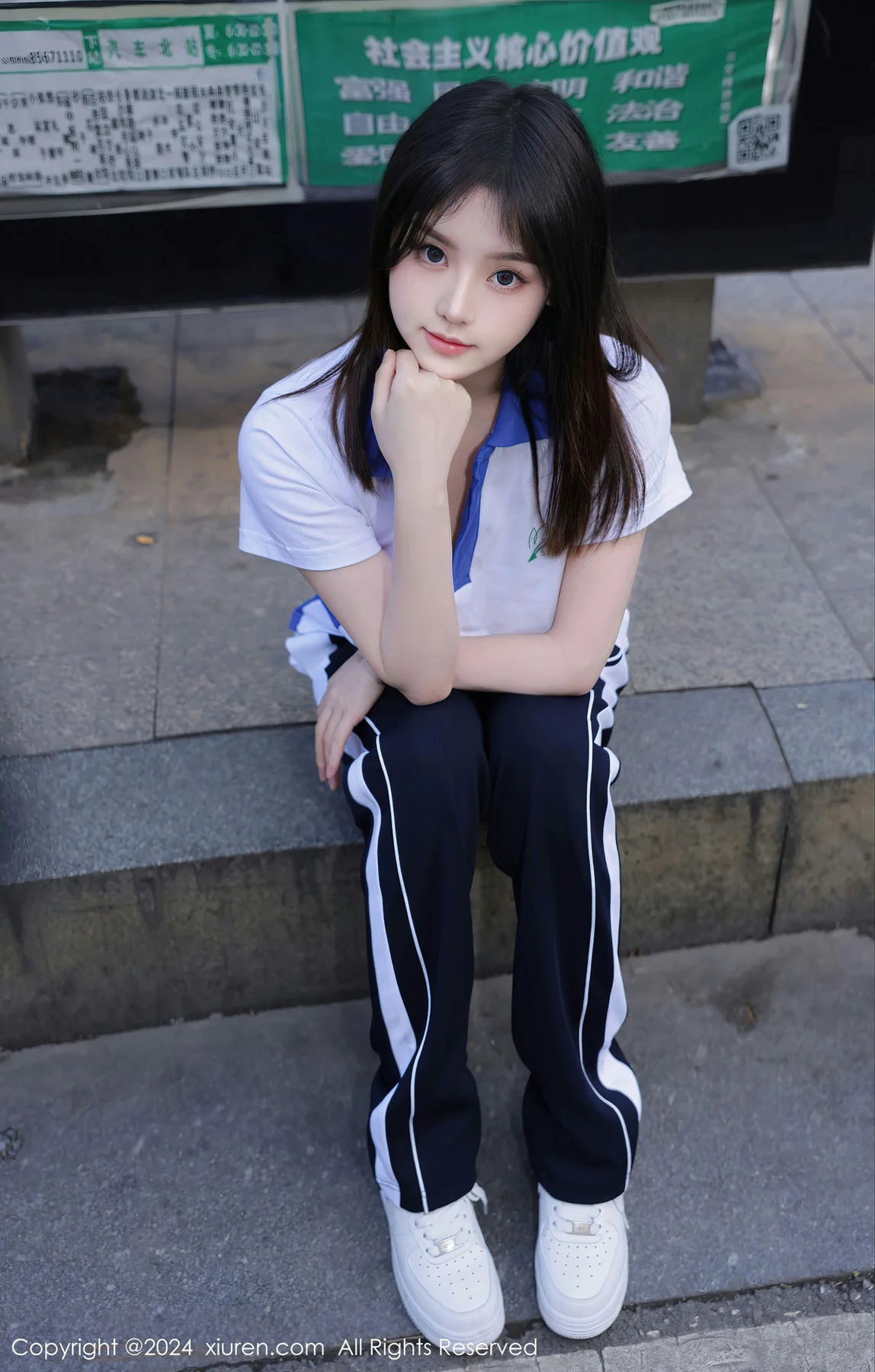 XiuRen 秀人 No.7994  豆瓣酱 公交车场景性感写真111 - 6