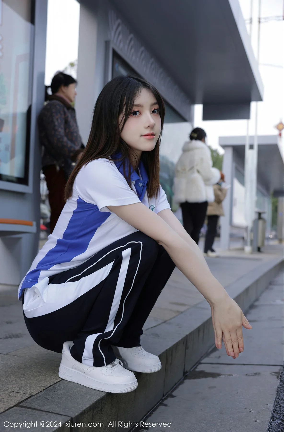 XiuRen 秀人 No.7994  豆瓣酱 公交车场景性感写真111 - 3