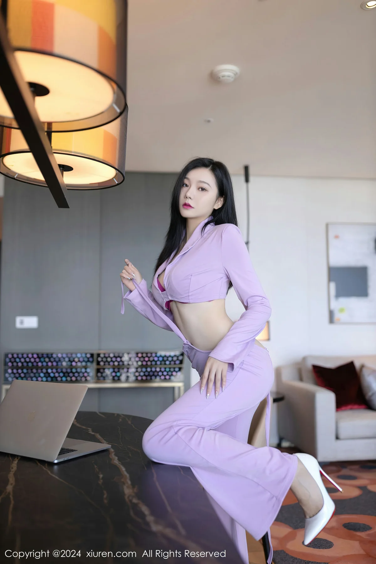 XiuRen 秀人 No.8006  安然anran 白色丝袜性感写真1 - 7