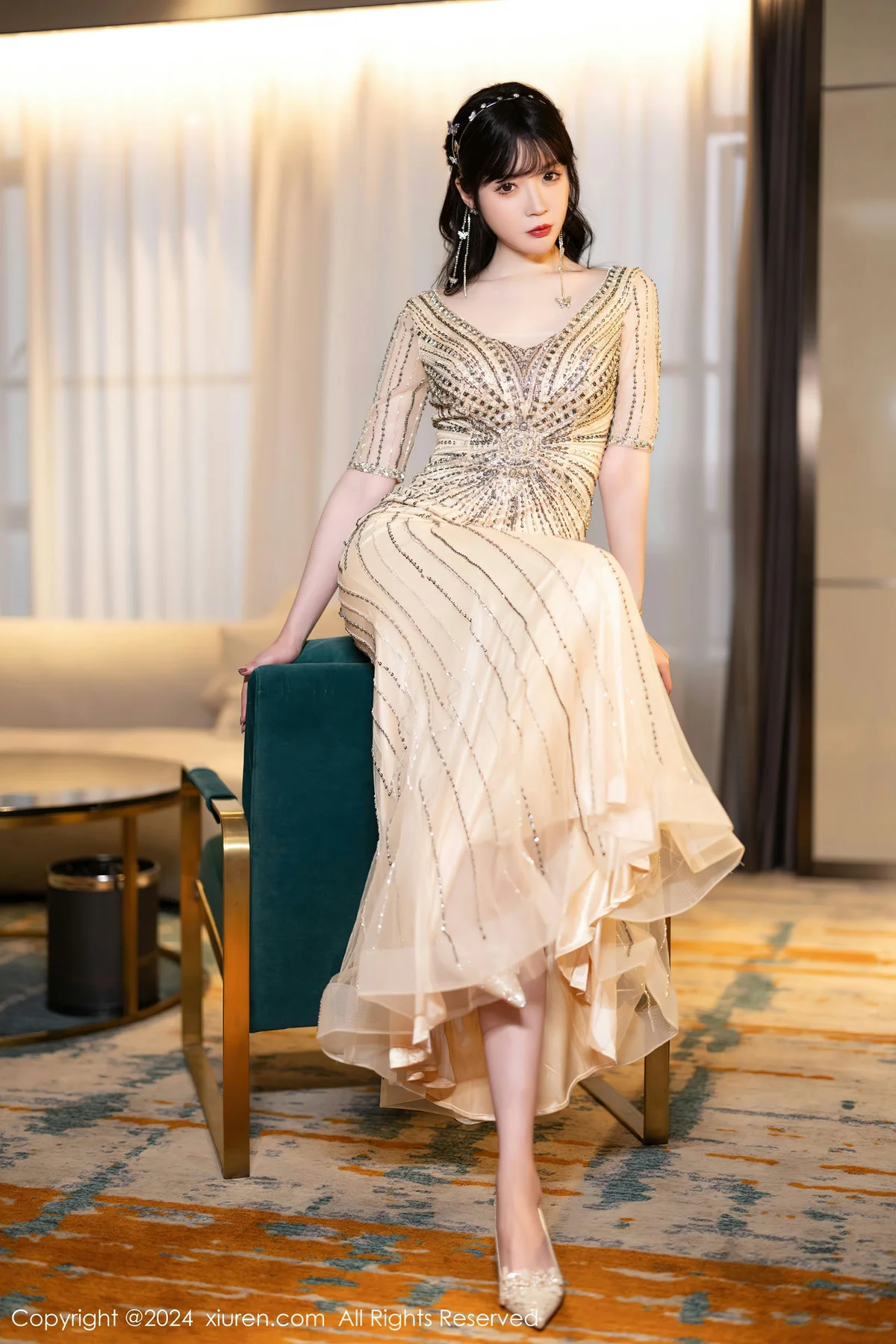 XiuRen 秀人 No.8014  梦心玥 金色长礼裙性感写真22 - 2