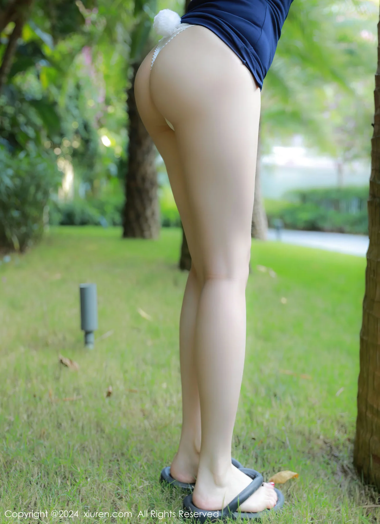 XiuRen 秀人 No.8030  豆瓣酱 户外场景拍摄三亚旅拍111 - 4