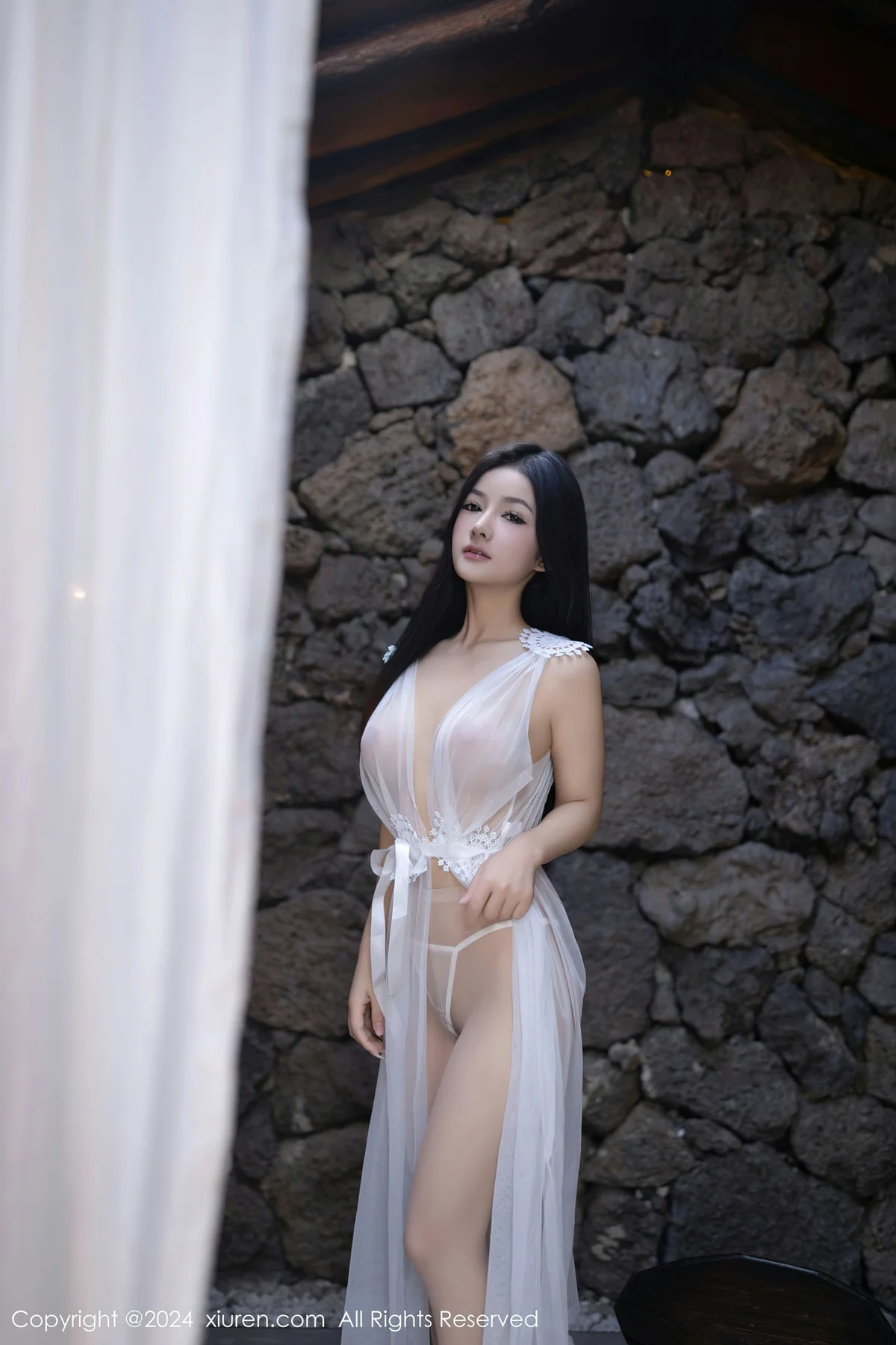 XiuRen 秀人 No.8038  谭小灵 色轻薄连衣短裙性感写真 - 4