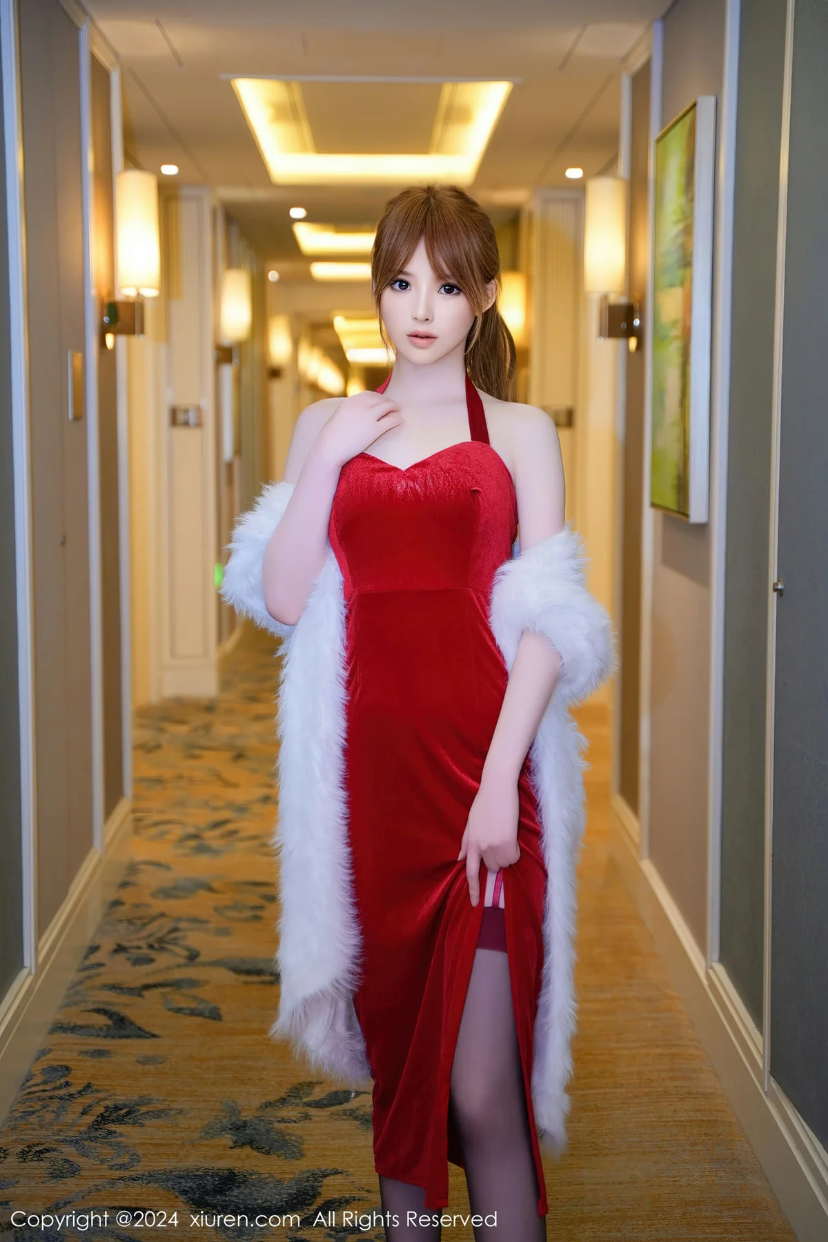 XiuRen 秀人 No.8040  梦灵儿Mini 首套写真短裙 - 10