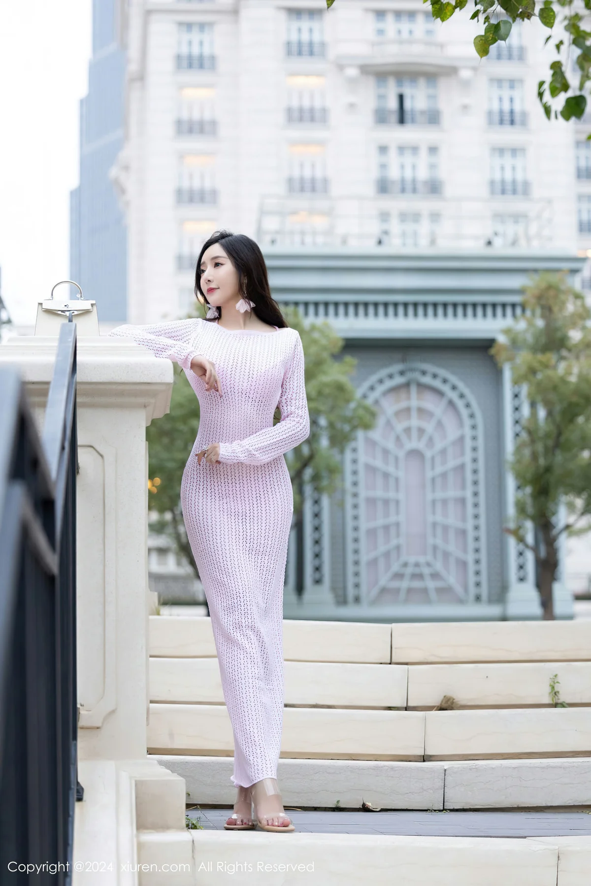 XiuRen 秀人 No.8055  王馨瑶yanni 魅惑黑丝性感写真2 - 3