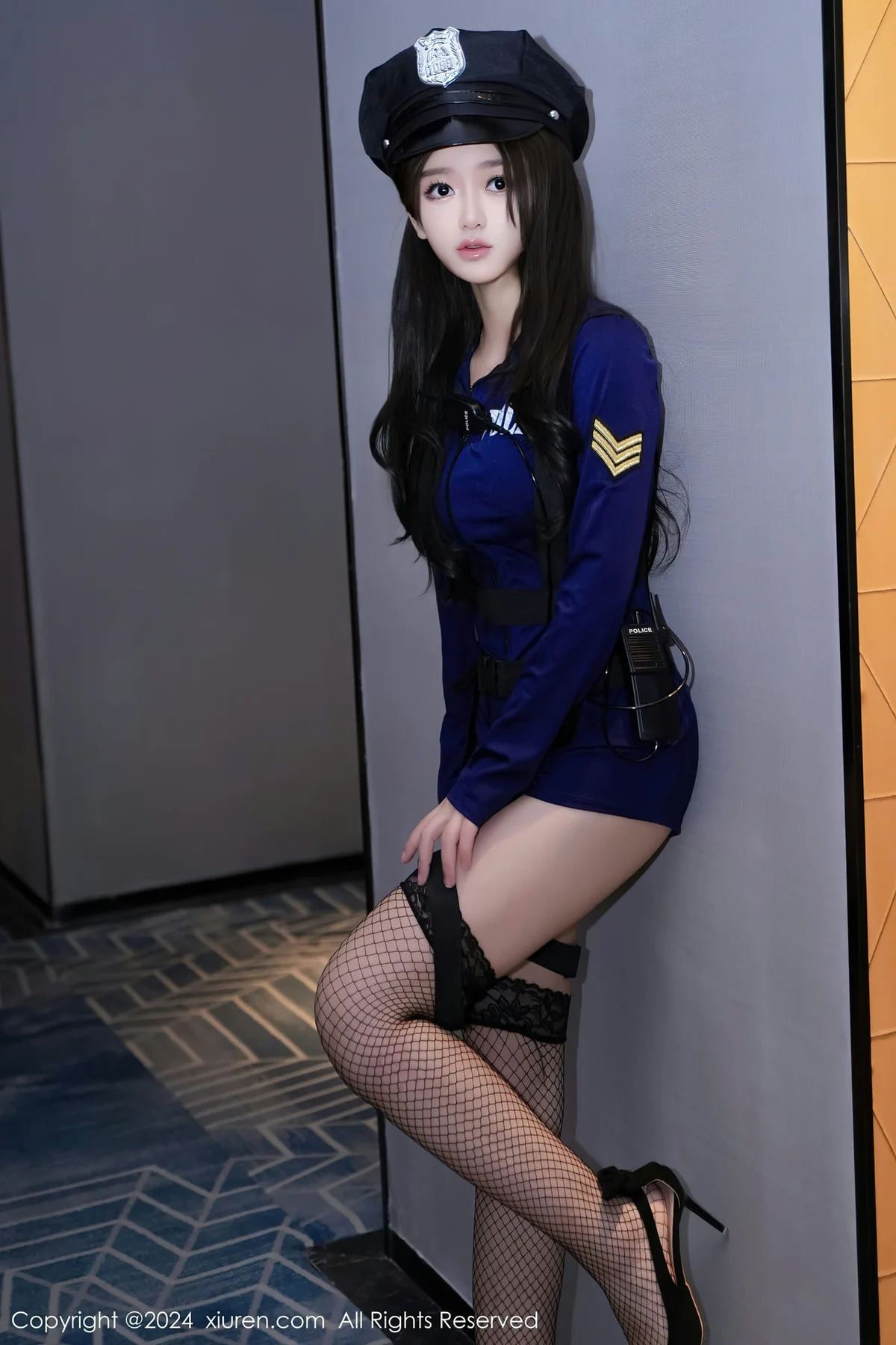 XiuRen 秀人 No.8066  奶茶味的包子 首套写真深蓝色情趣制服11 - 8