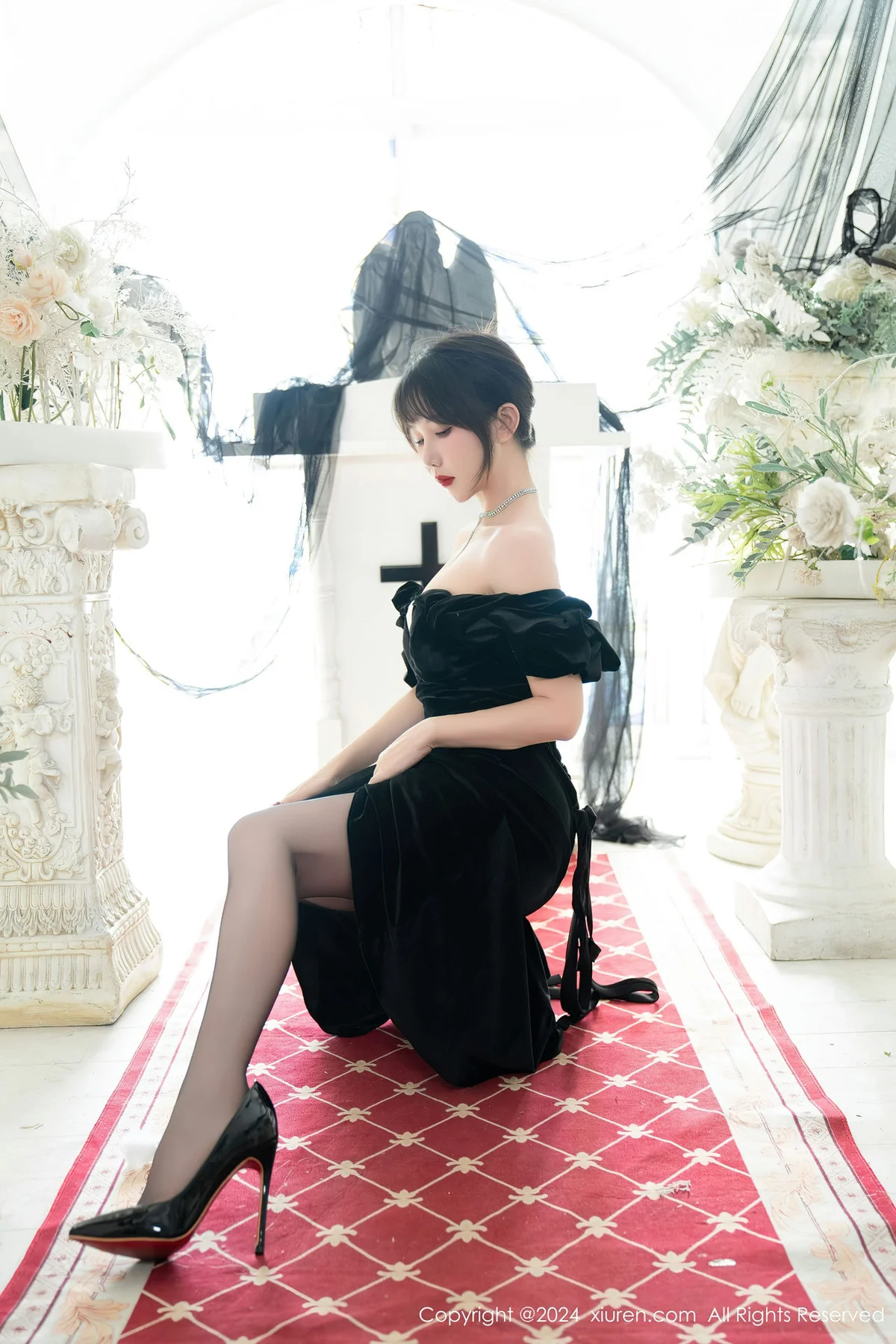 XiuRen 秀人 No.8070  波巧酱 【黑纱天使】性感写真1 - 2