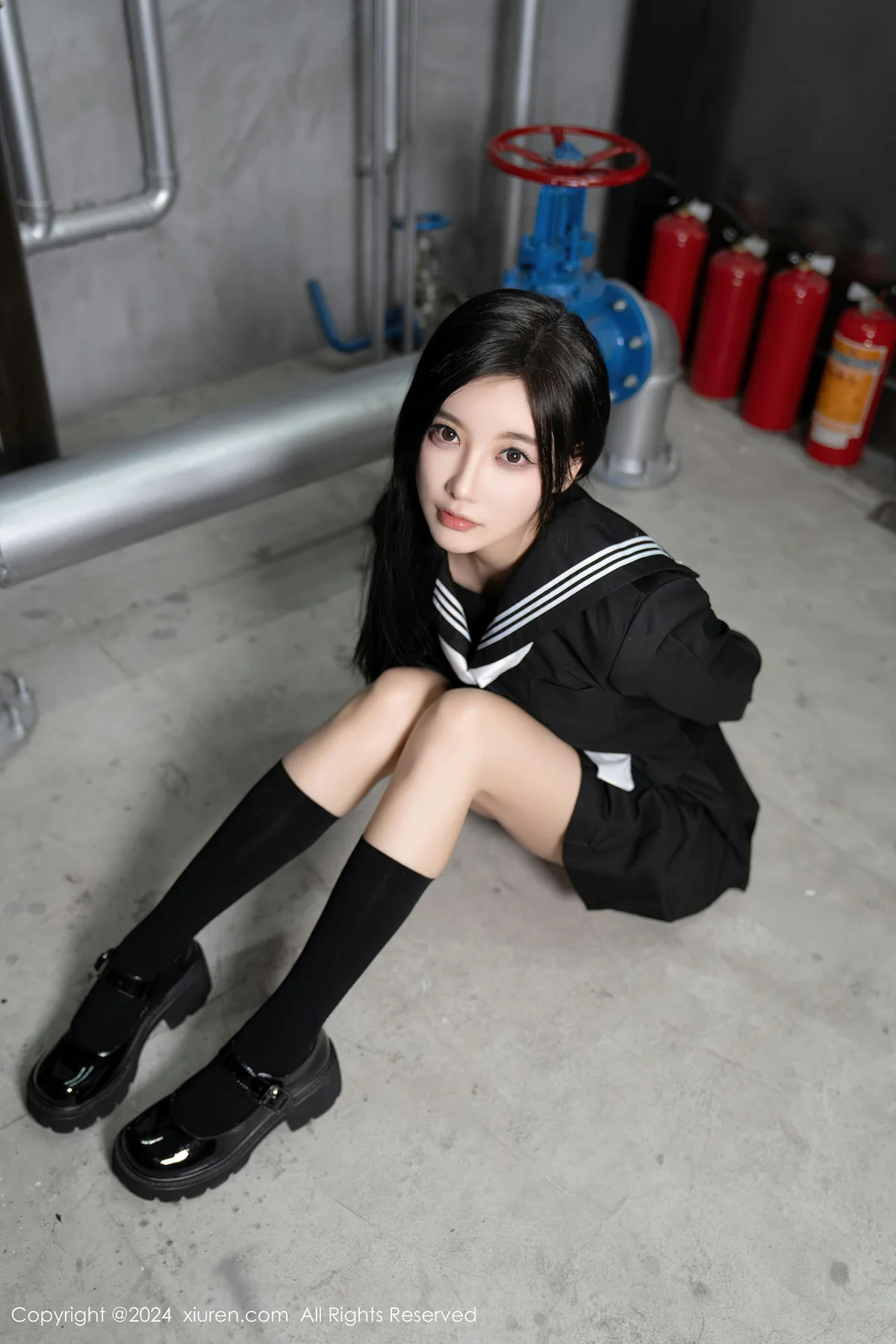 XiuRen 秀人 No.8080  杨晨晨Yome 魅惑黑丝性感写真11 - 7