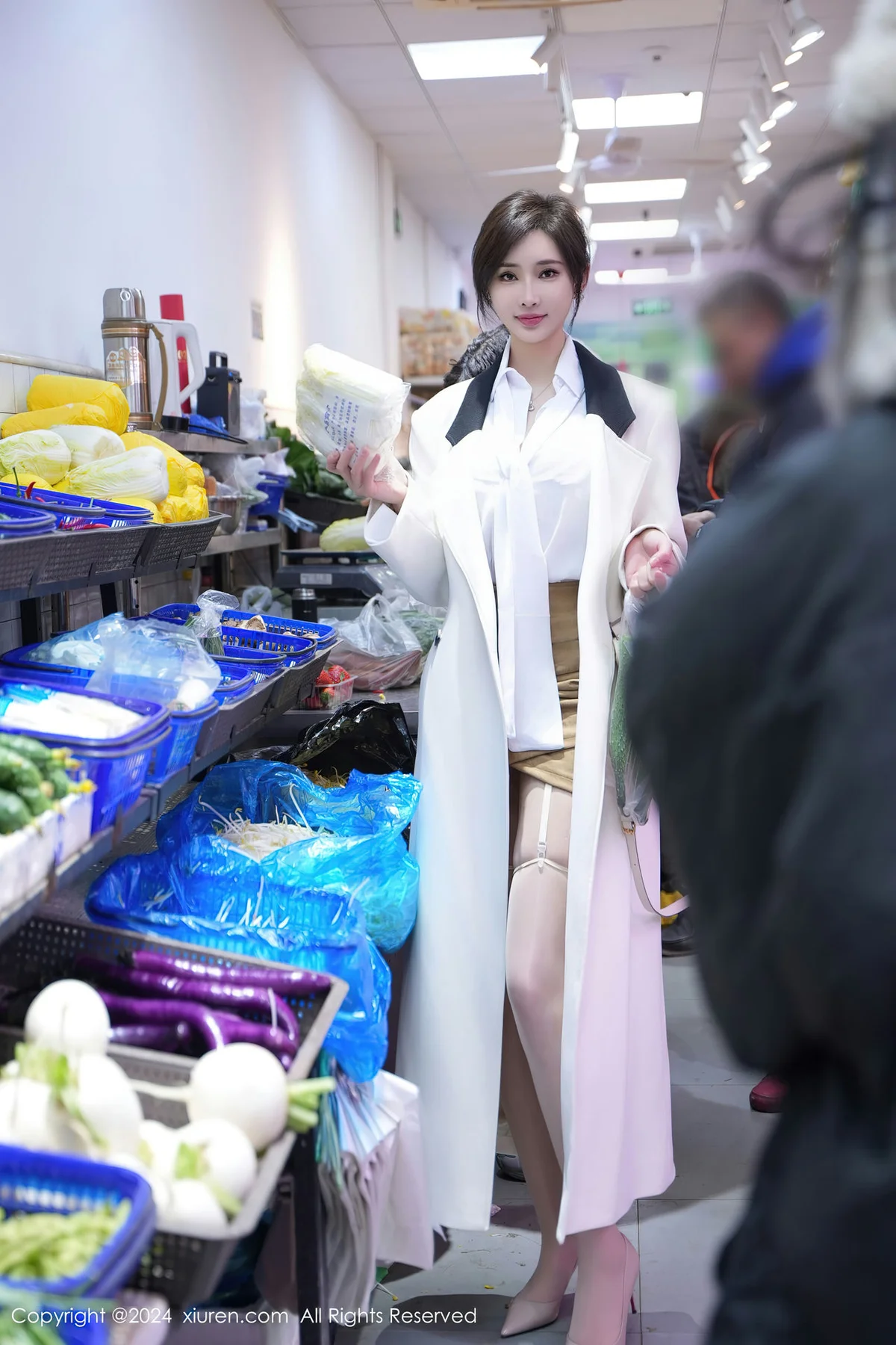 XiuRen 秀人 No.8083  Carol周妍希 原色丝袜三亚心愿旅拍1 - 2