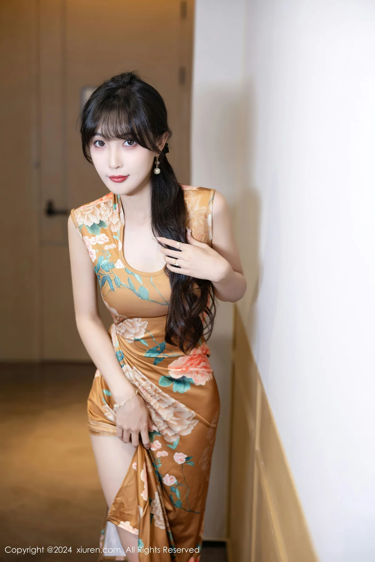 XiuRen 秀人 No.8084  林星阑 图案旗袍性感写真11 - 6