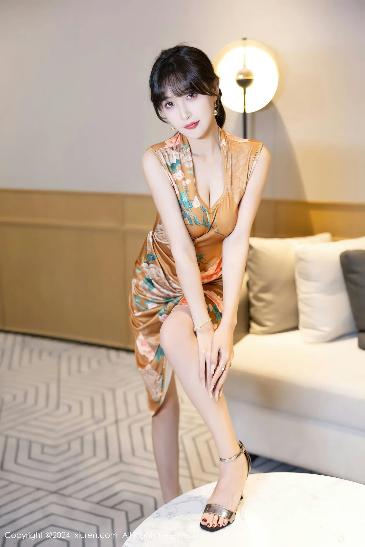 XiuRen 秀人 No.8084  林星阑 图案旗袍性感写真11 - 7