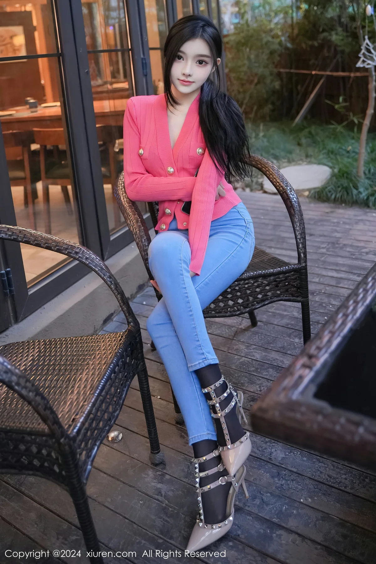 XiuRen 秀人 No.8091  龙雪儿 配简约牛仔裤性感写真1 - 1