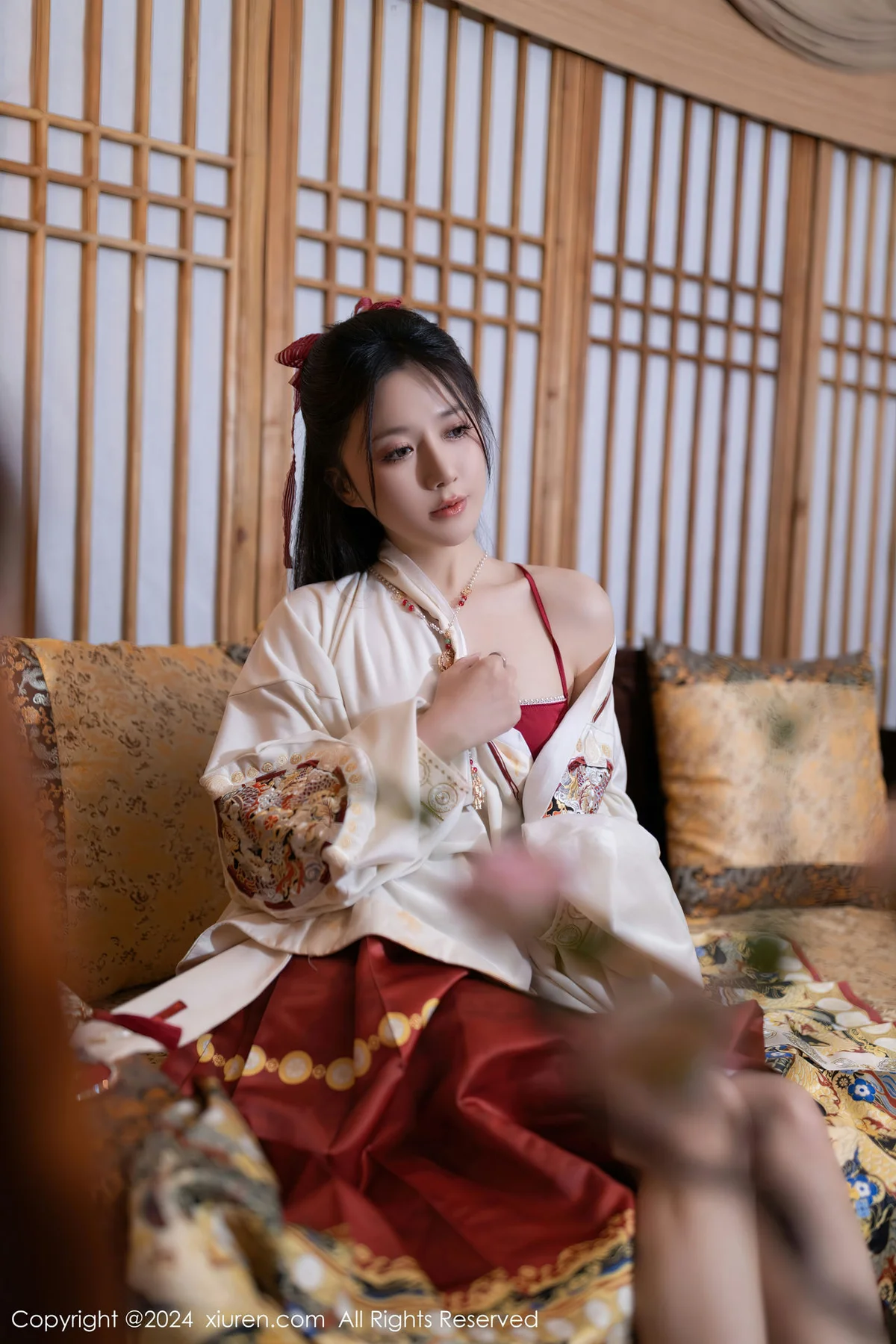 XiuRen 秀人 No.8095  鱼子酱Fish 贺新春主题性感写真11 - 9