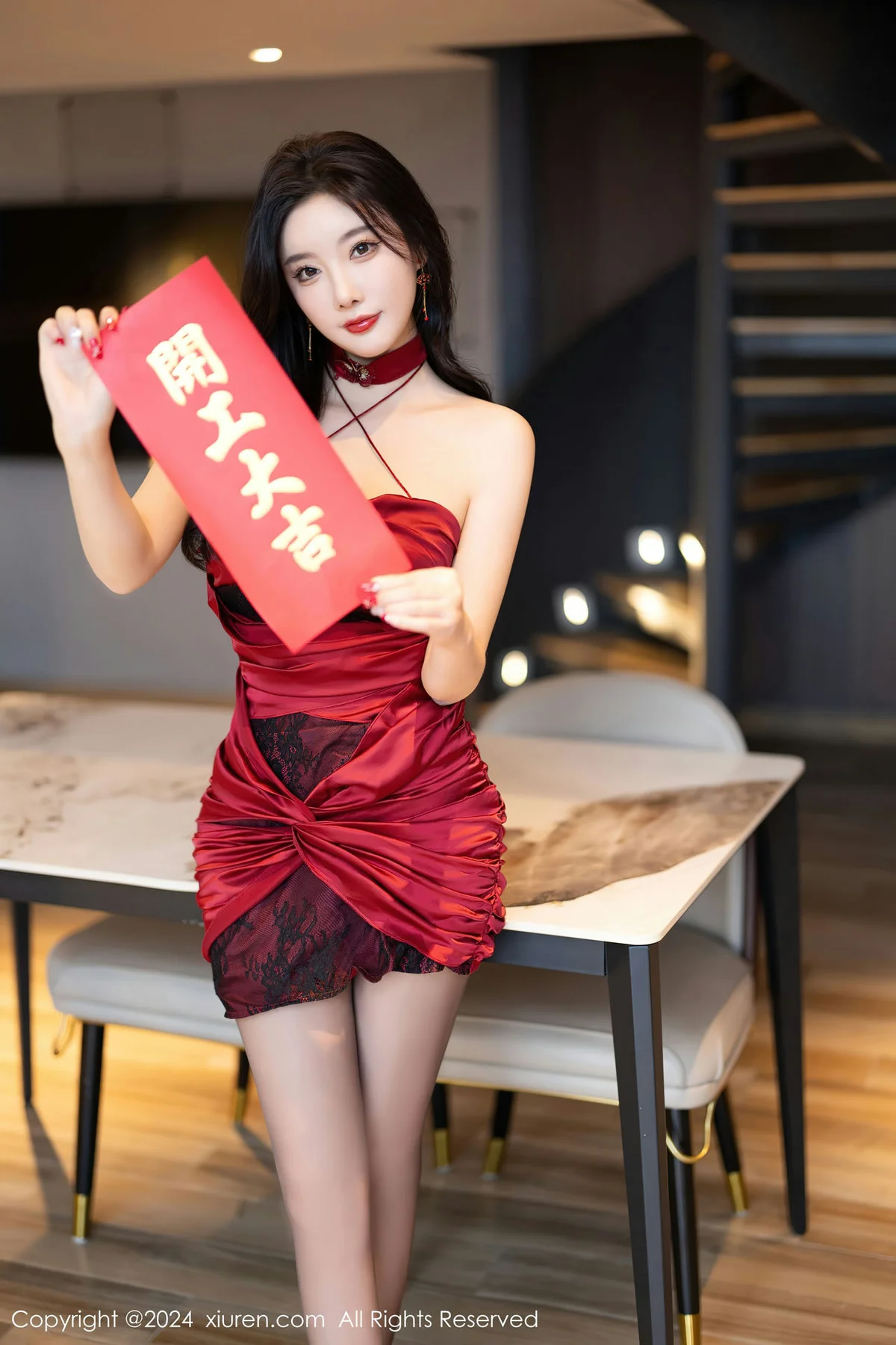 XiuRen 秀人 No.8103  杨晨晨Yome 魅惑灰丝性感写真1 - 3