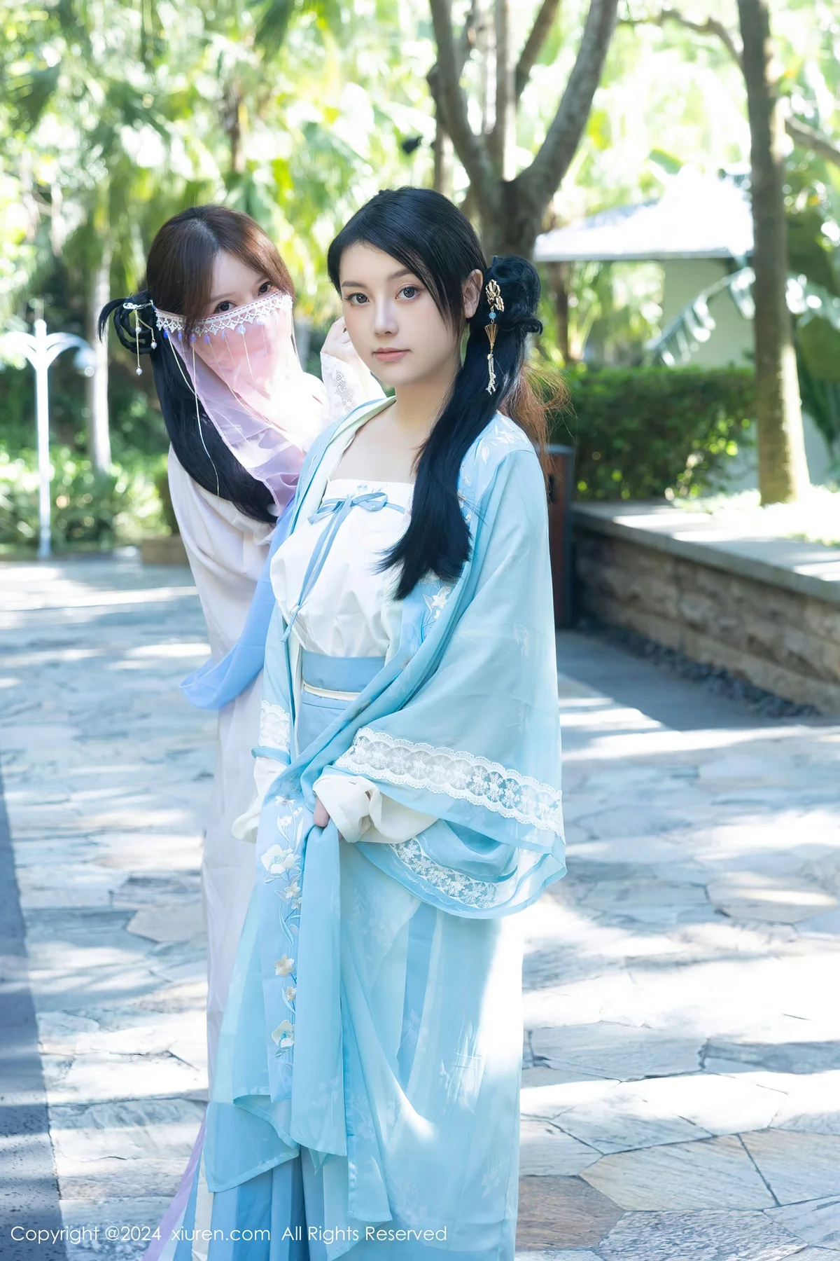 XiuRen 秀人 No.8137  豆瓣酱模特合集 古装性感穿搭写真 - 8