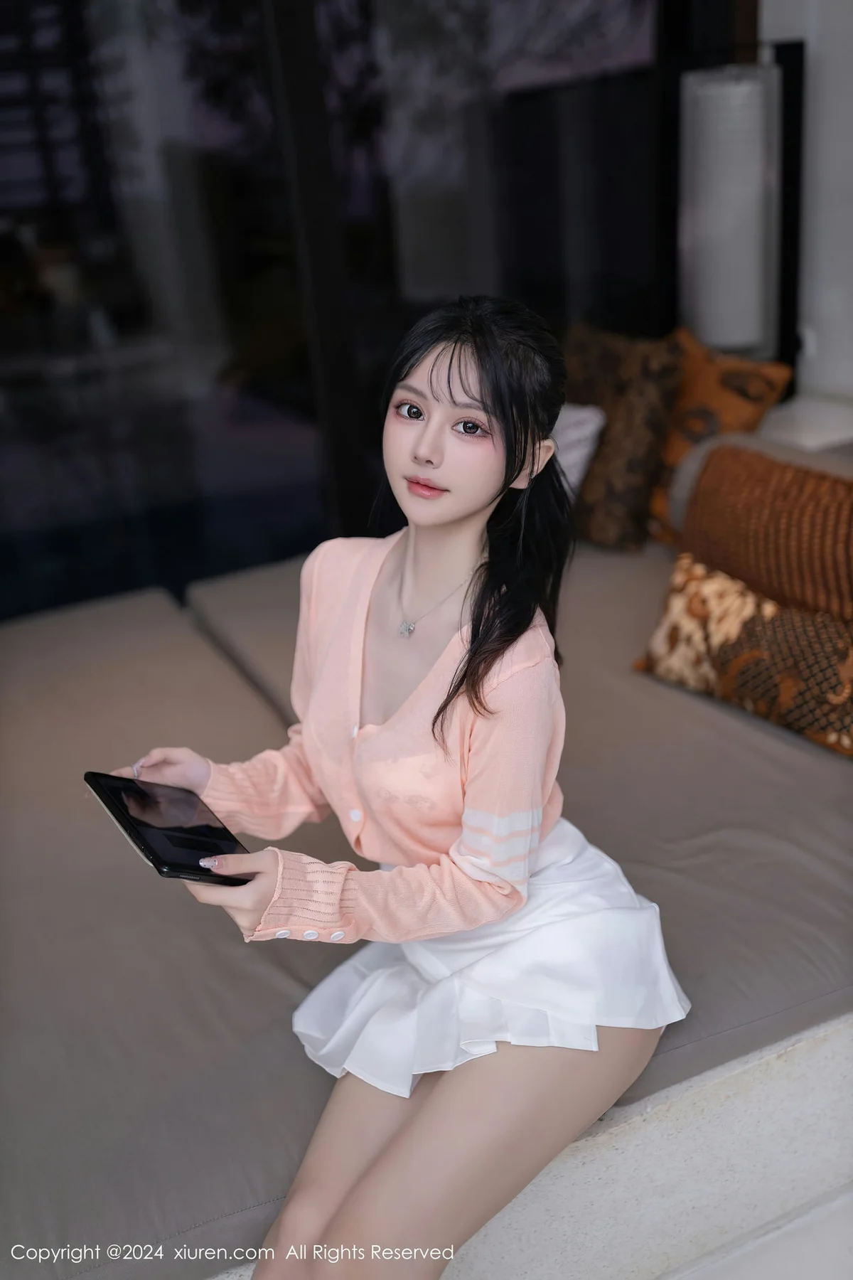 XiuRen 秀人 No.8138  幼幼 粉色上衣性感写真111 - 7