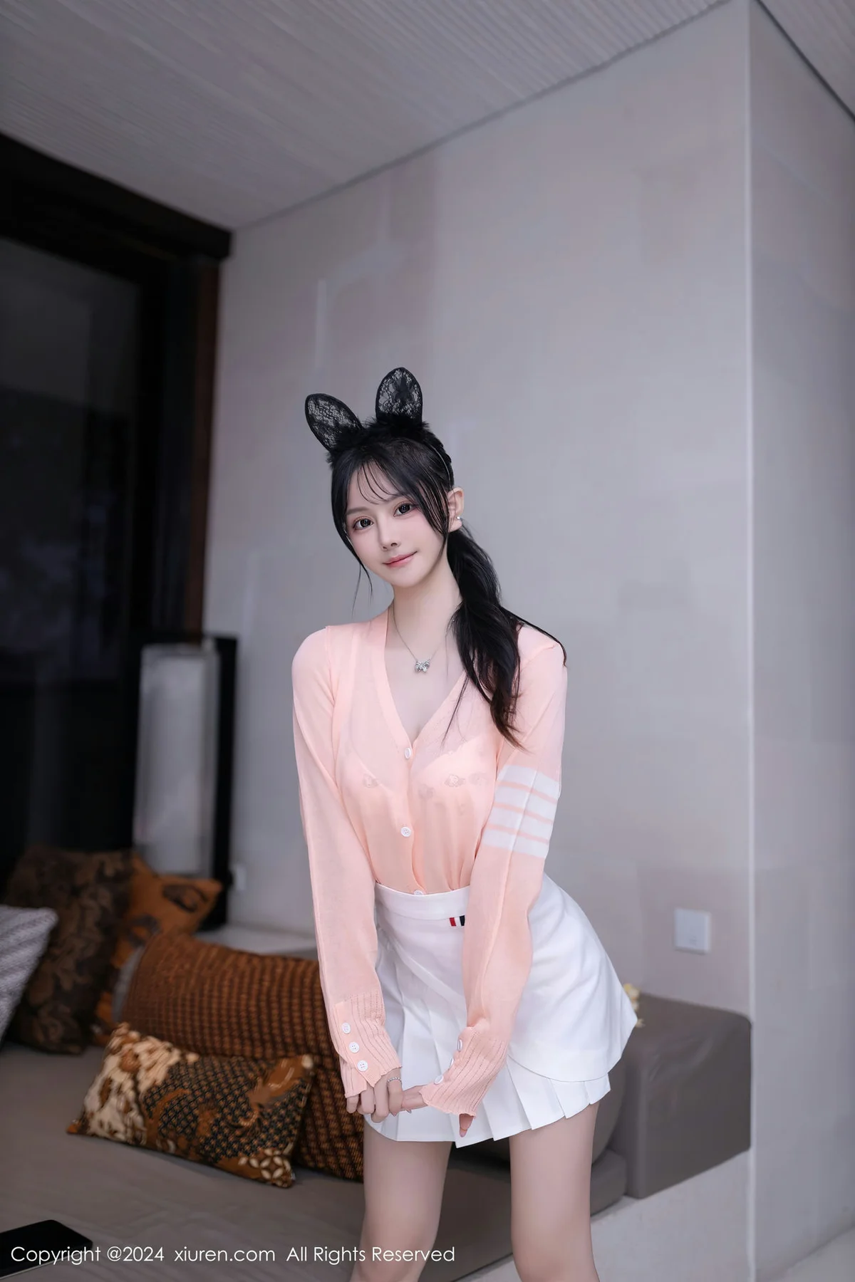 XiuRen 秀人 No.8138  幼幼 粉色上衣性感写真111 - 10