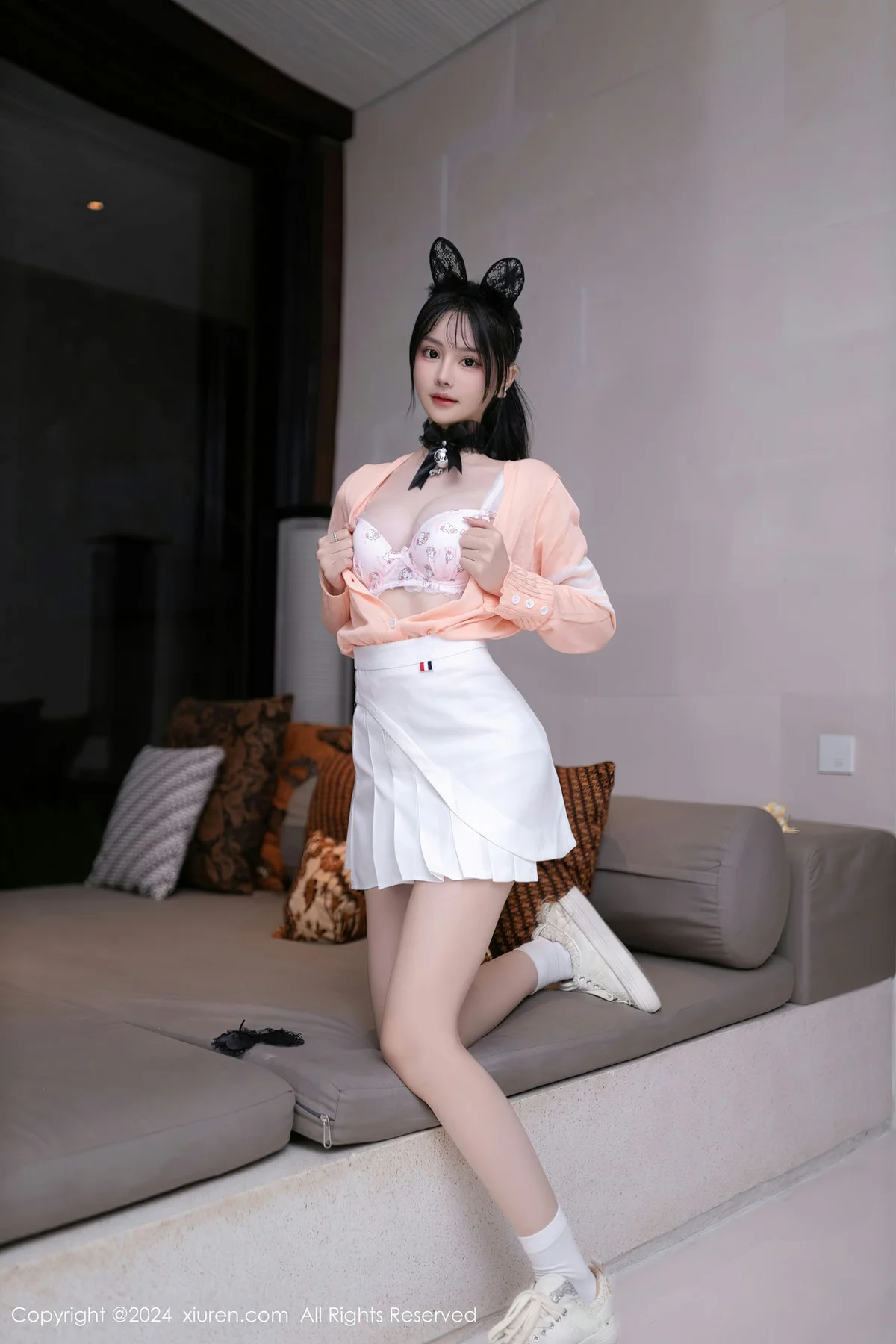 XiuRen 秀人 No.8138  幼幼 粉色上衣性感写真111 - 2