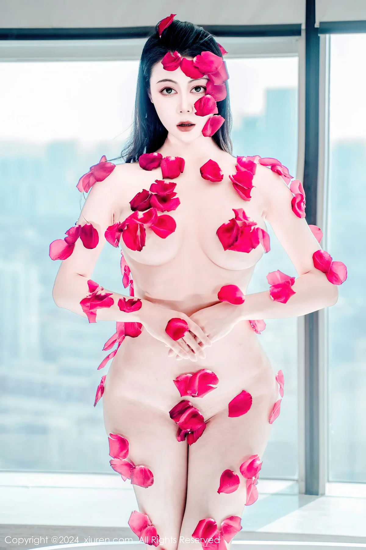 XiuRen 秀人 No.8175  瑜伽喵 柔韧献花热舞性感写真 - 7