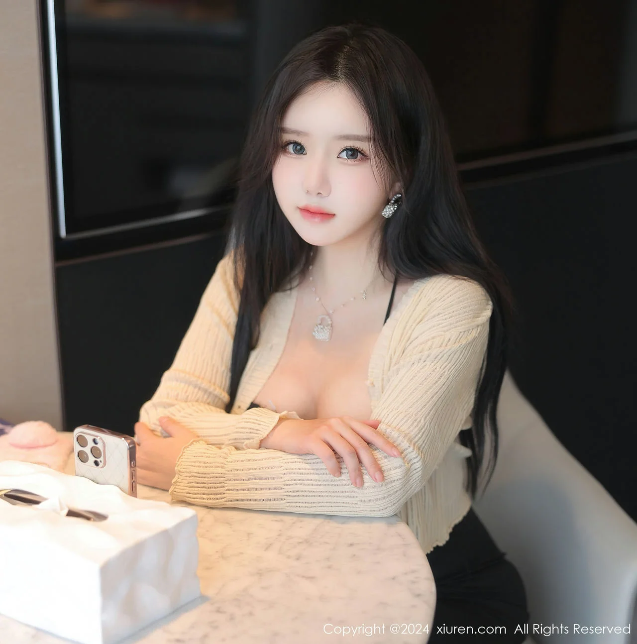 XiuRen 秀人 No.8181  小薯条nienie 剧情演绎澳门旅拍111 - 6