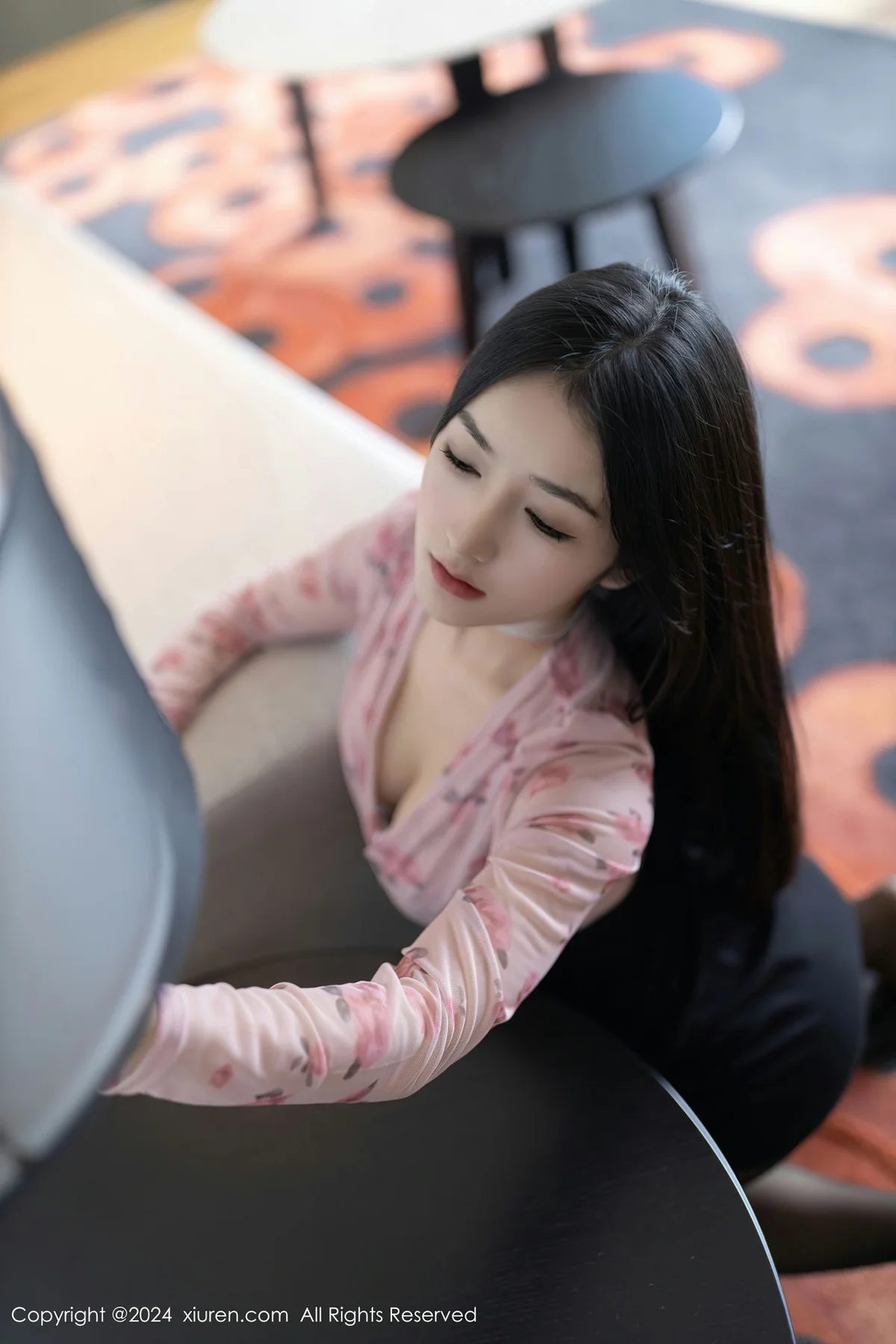 XiuRen 秀人 No.8187 小茶茶tea 花色上衣泰国旅拍2 - 6