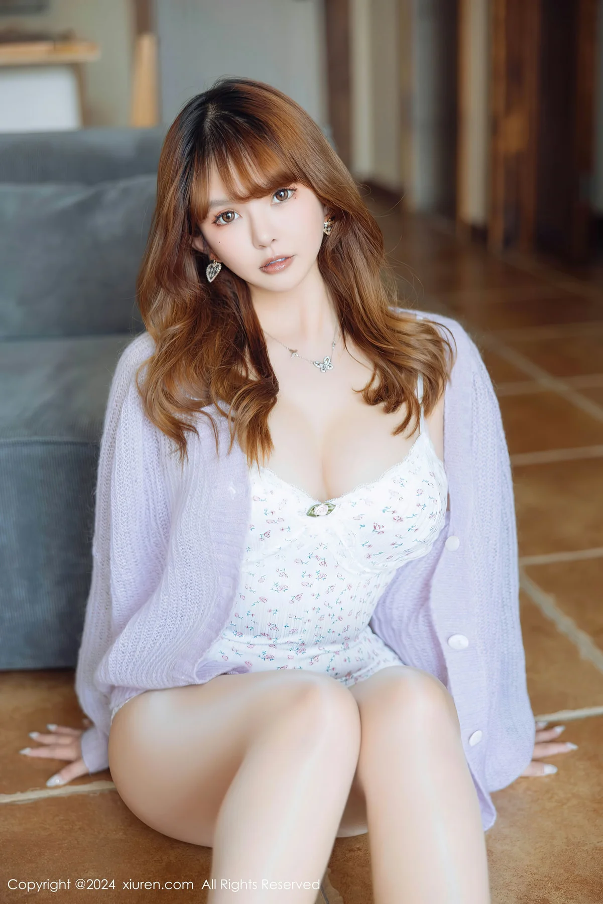 XiuRen 秀人 No.8228  张思允Nice 轻透上衣性感写真2 - 1