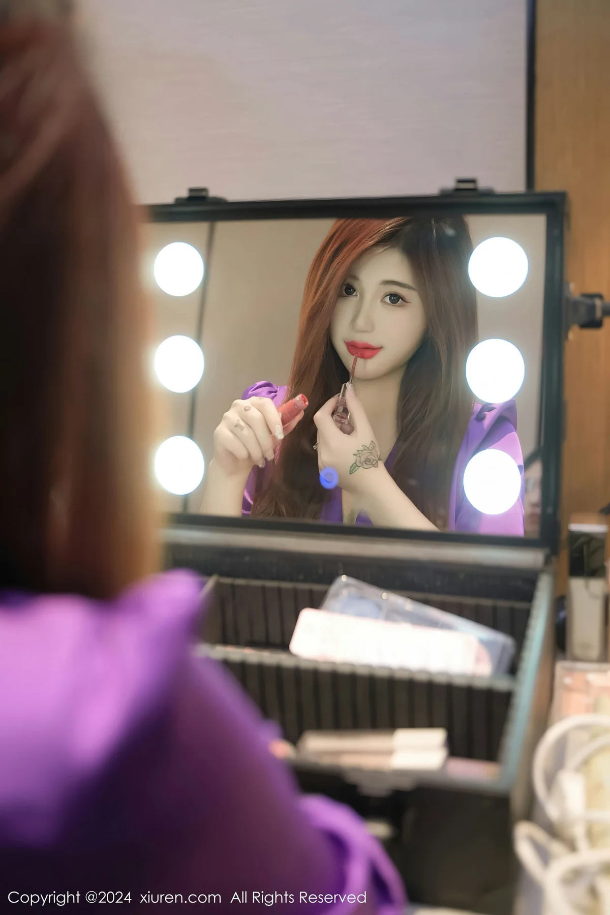 XiuRen 秀人 No.8237  美七 Mia 紫色蕾丝内衣性感写真 - 9