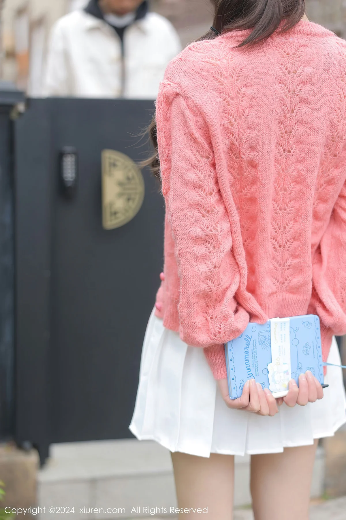 XiuRen 秀人 No.8241  桃妖夭外拍场景性感写真 - 4