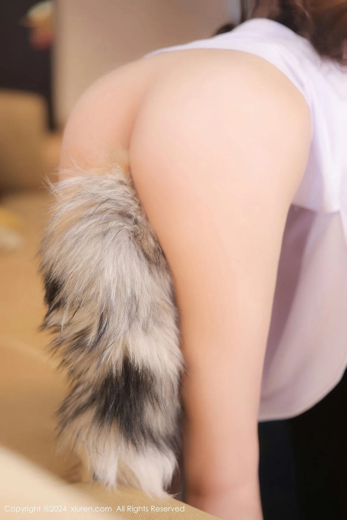 XiuRen 秀人 No.8245  媃柔 白色上衣性感写真1 - 5