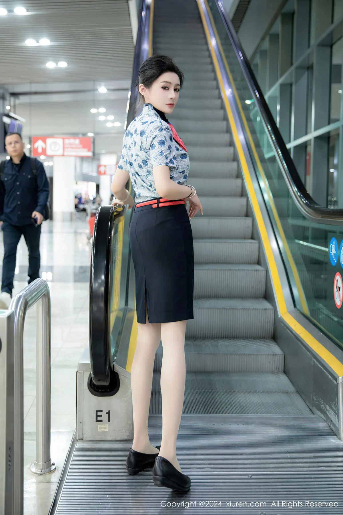 XiuRen 秀人 No.8248  林幼一 空姐制服澳门旅拍1 - 4