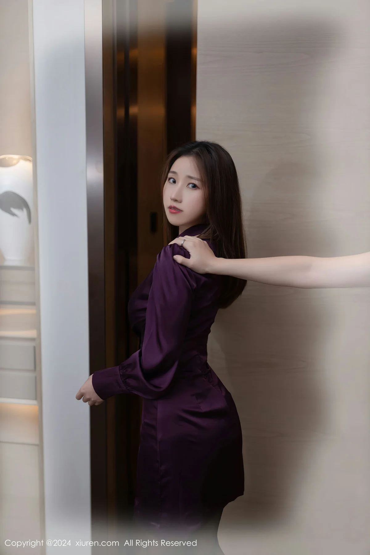 XiuRen 秀人 No.8264  杏子Yada 感紫灰色蕾丝内衣性感写真33 - 6