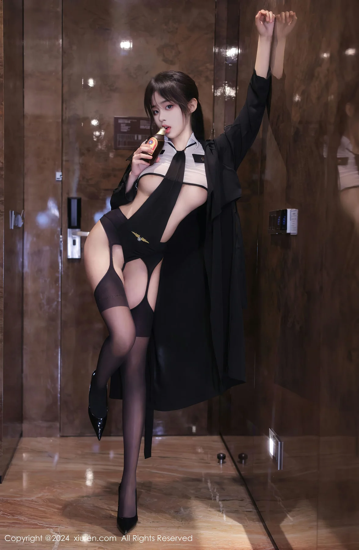 XiuRen 秀人 No.8265  王心悦首套写真 制服诱惑11 - 6