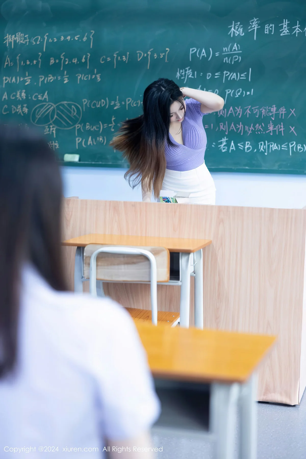 XiuRen 秀人 No.8319 豆瓣酱双人写真 校园写真澳门旅拍1 - 2