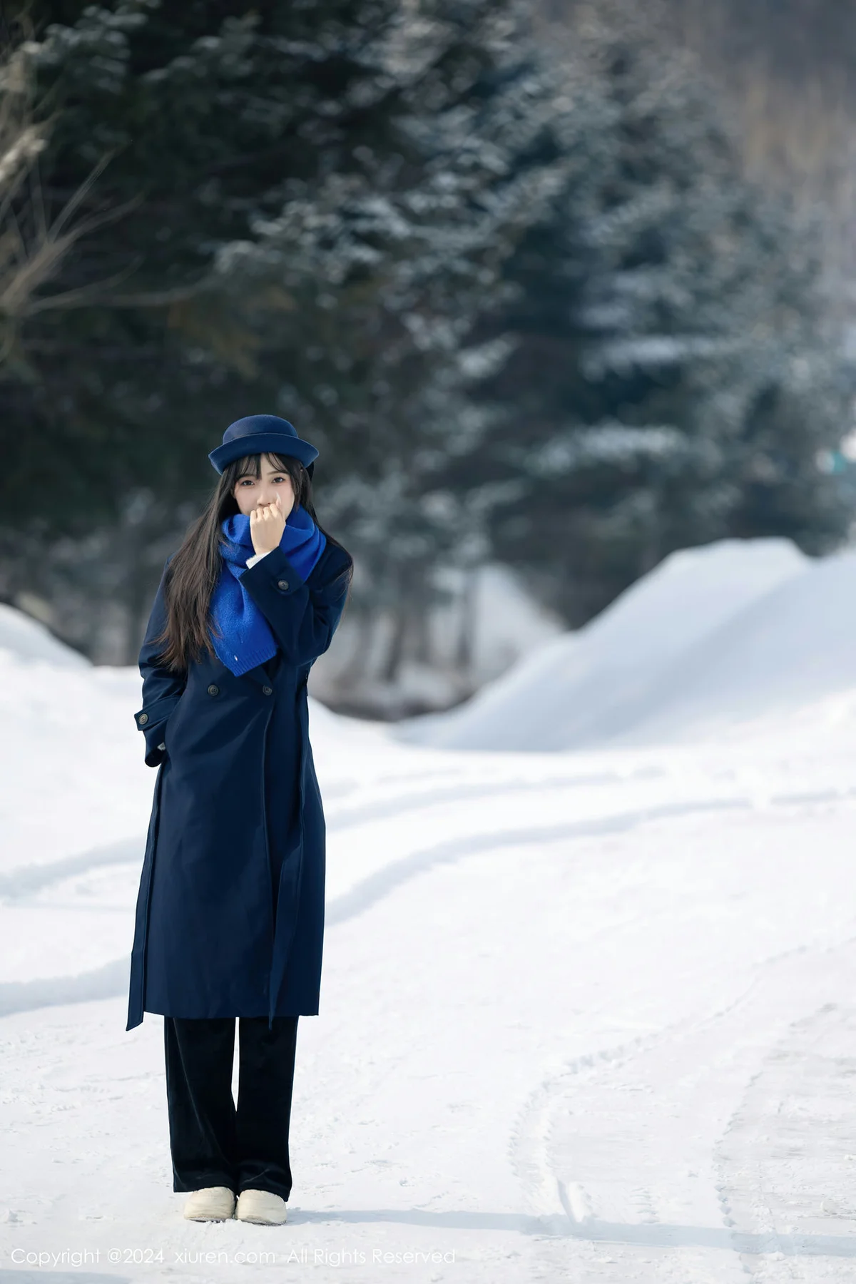 XiuRen 秀人 No.8325 林星阑 黑色蕾丝情趣内衣哈尔滨旅拍1 - 2