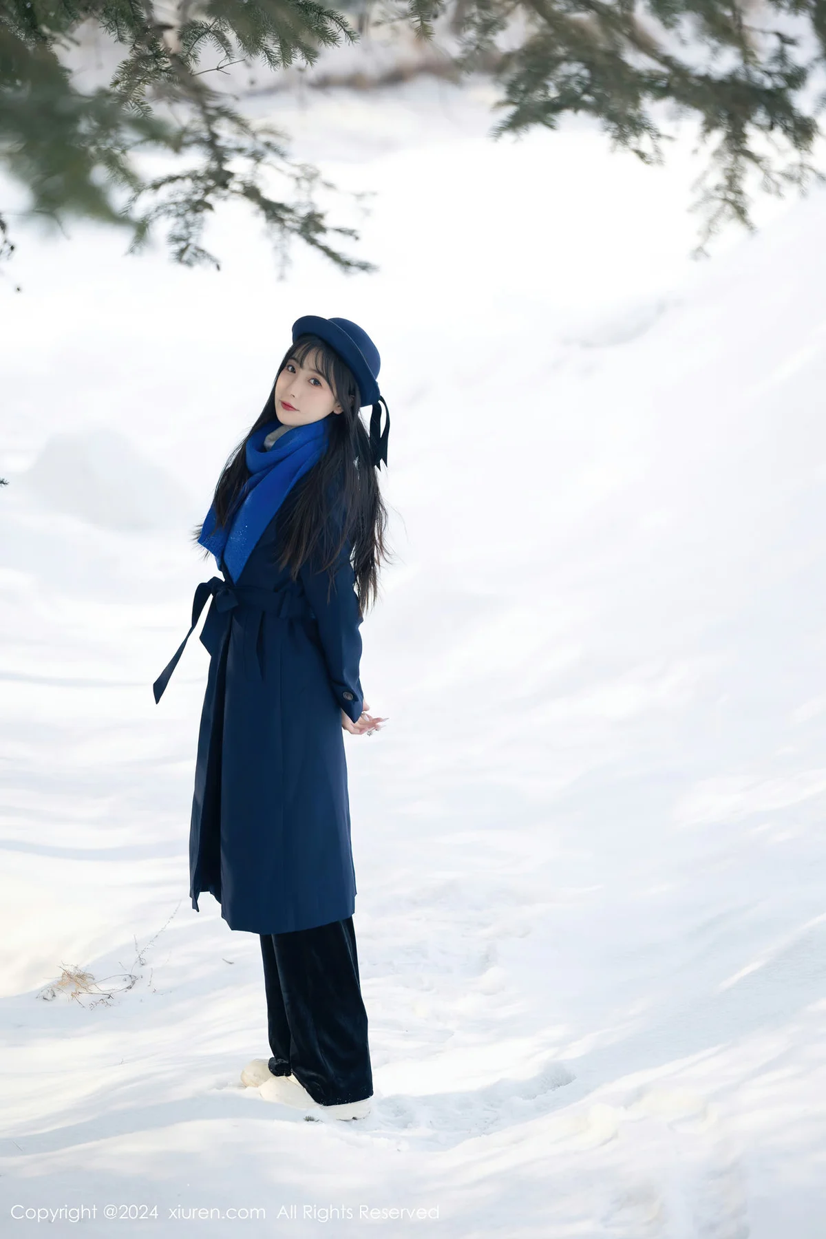 XiuRen 秀人 No.8325 林星阑 黑色蕾丝情趣内衣哈尔滨旅拍1 - 5