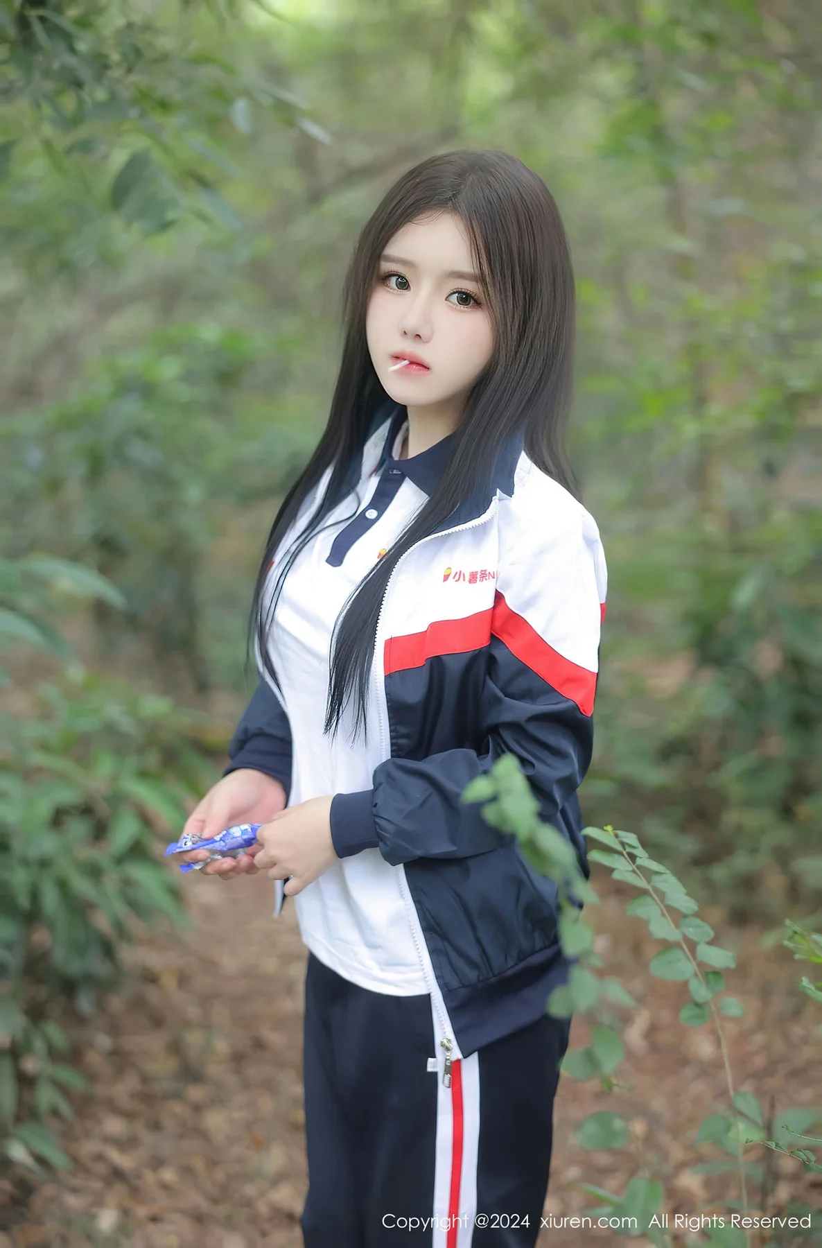 XiuRen 秀人 No.8335 小薯条nienie 原色丝袜澳门旅拍1 - 9