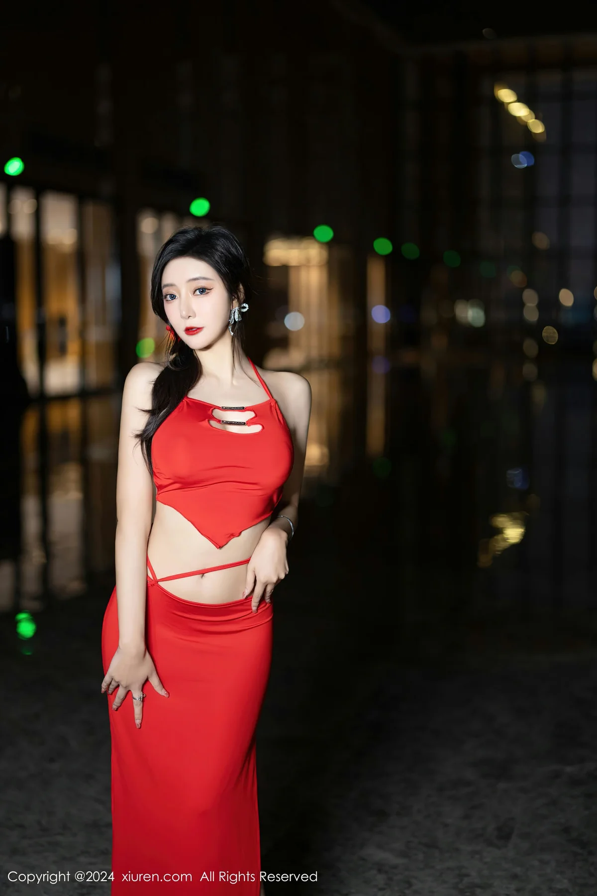 XiuRen 秀人 No.8378 王馨瑶yanni 杏色轻透连衣裙哈尔滨旅拍1 - 3