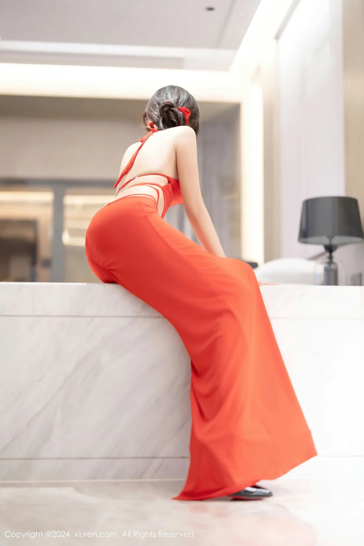 XiuRen 秀人 No.8378 王馨瑶yanni 杏色轻透连衣裙哈尔滨旅拍1 - 8