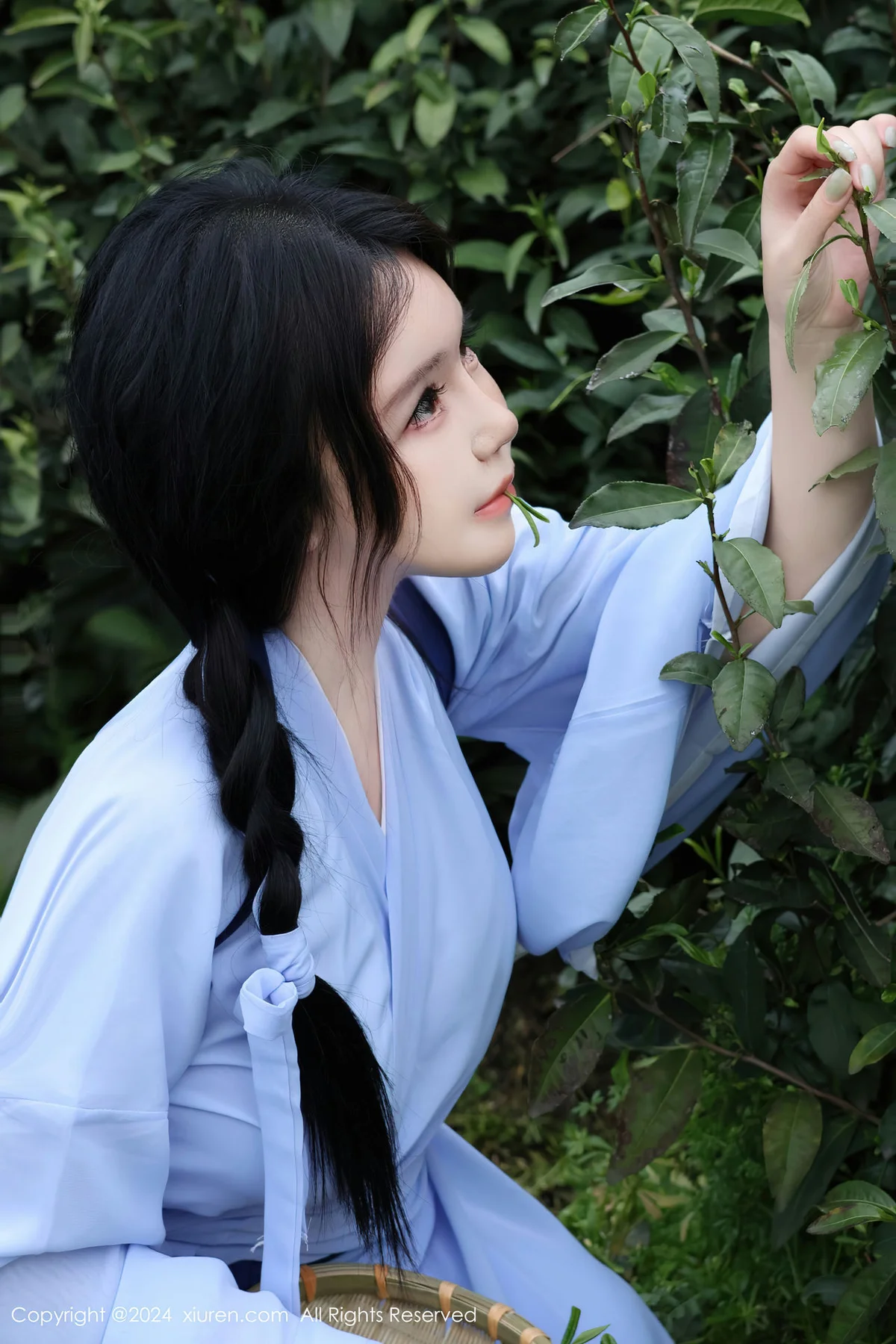 XiuRen 秀人 No.8386 小薯条nienie 白色网袜性感写真111 - 2