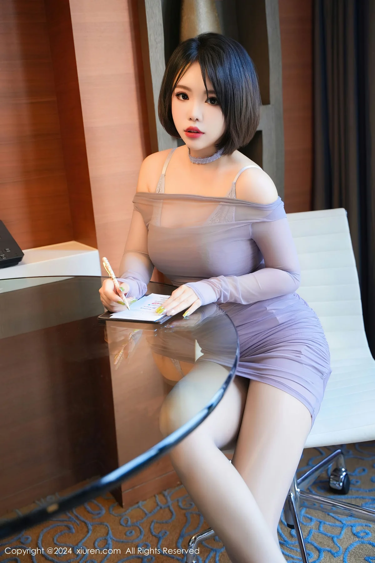 XiuRen 秀人 No.8391 陆萱雅 短发美女蓝色丝袜性感写真 - 2